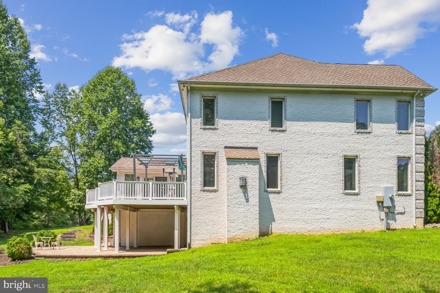 CEDAR FARMS - Residential