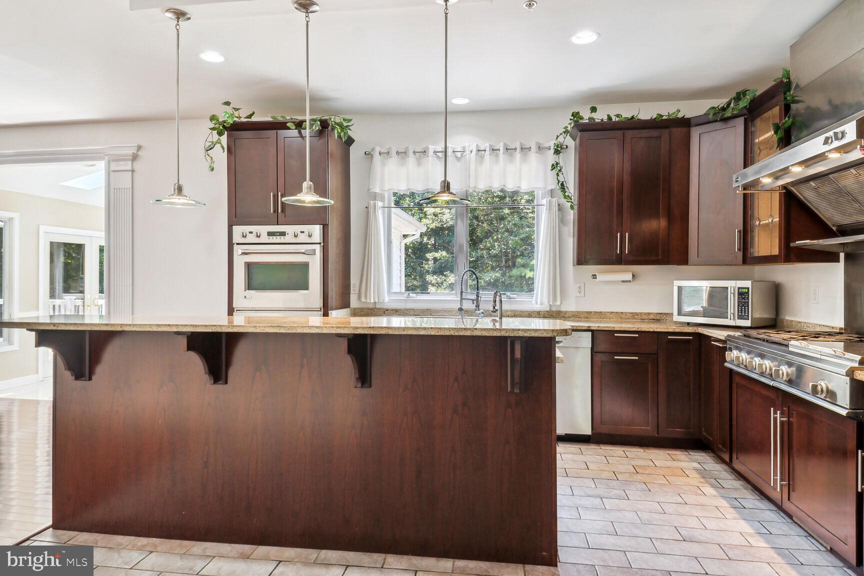 CEDAR FARMS - Residential