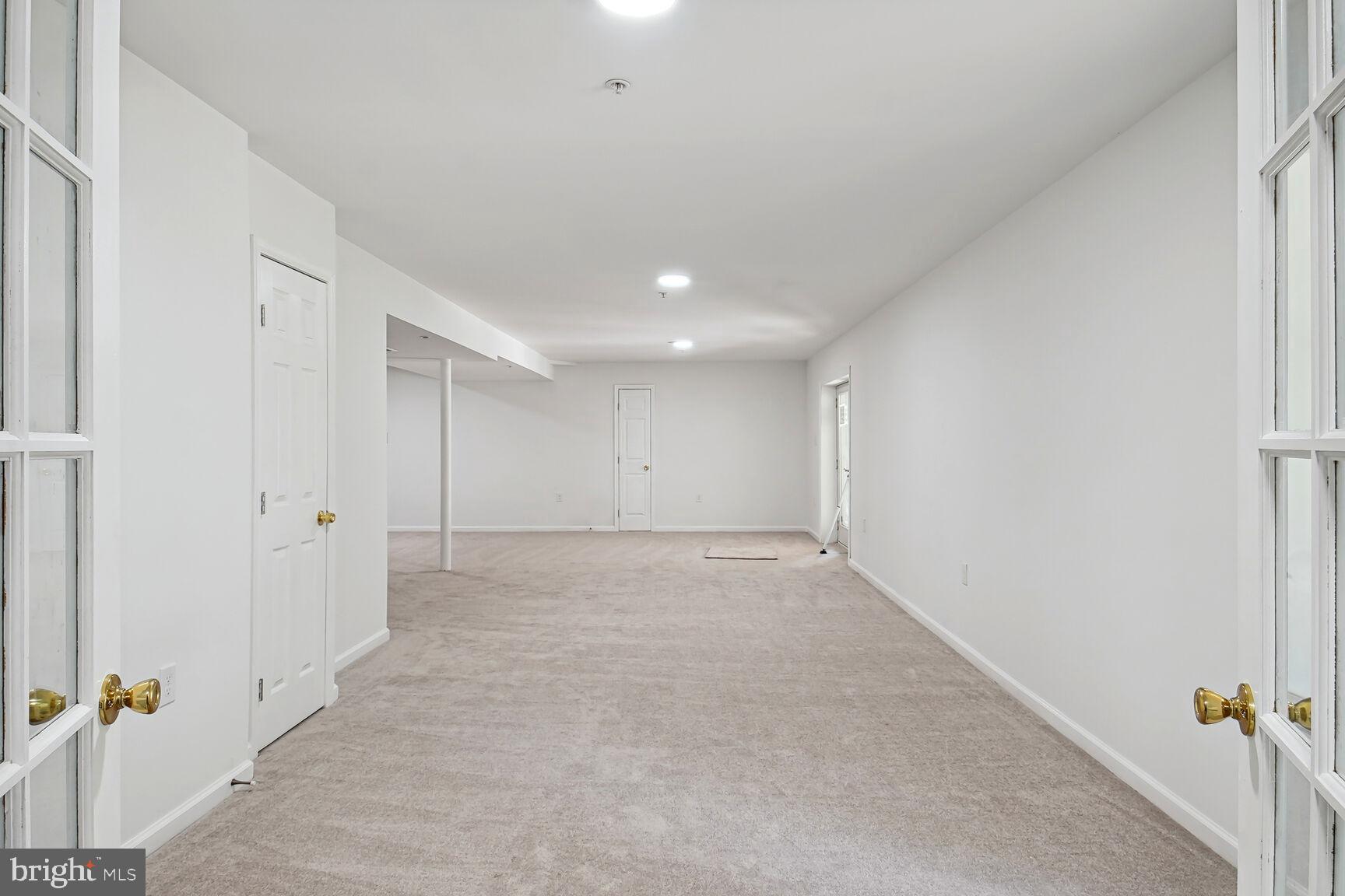 CEDAR FARMS - Residential