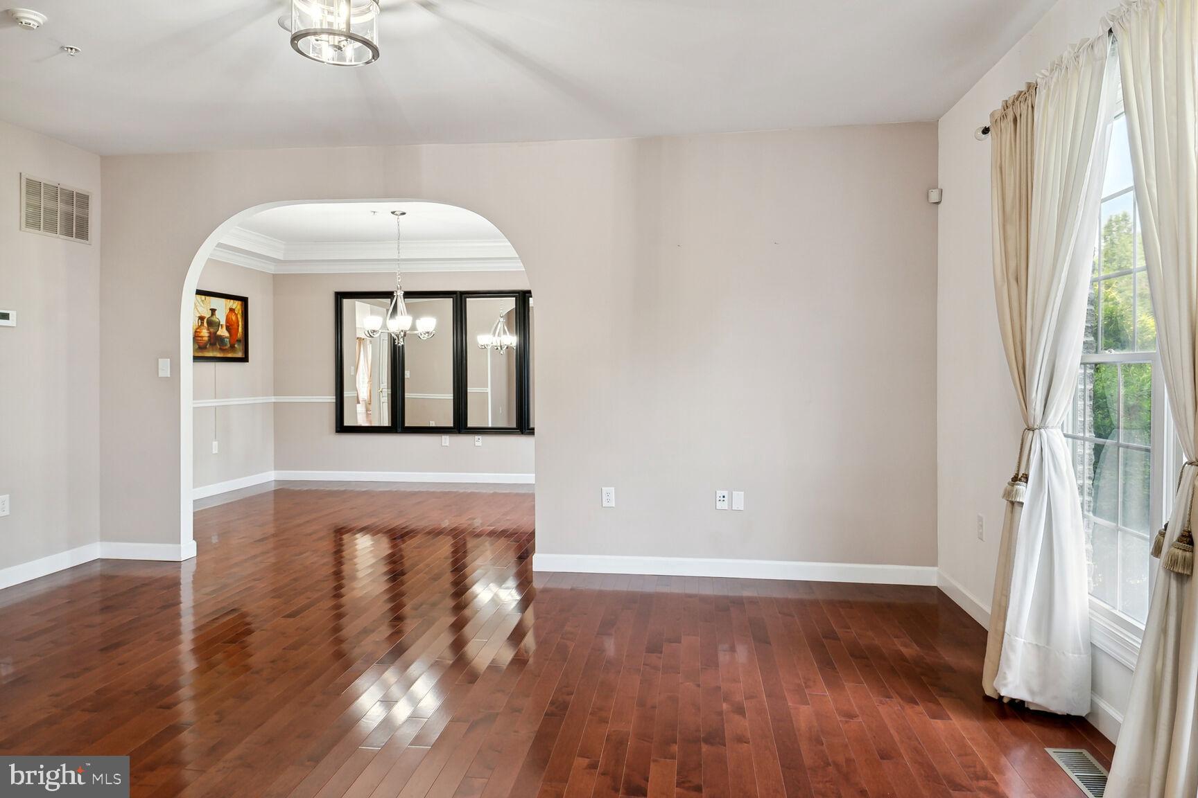 CEDAR FARMS - Residential