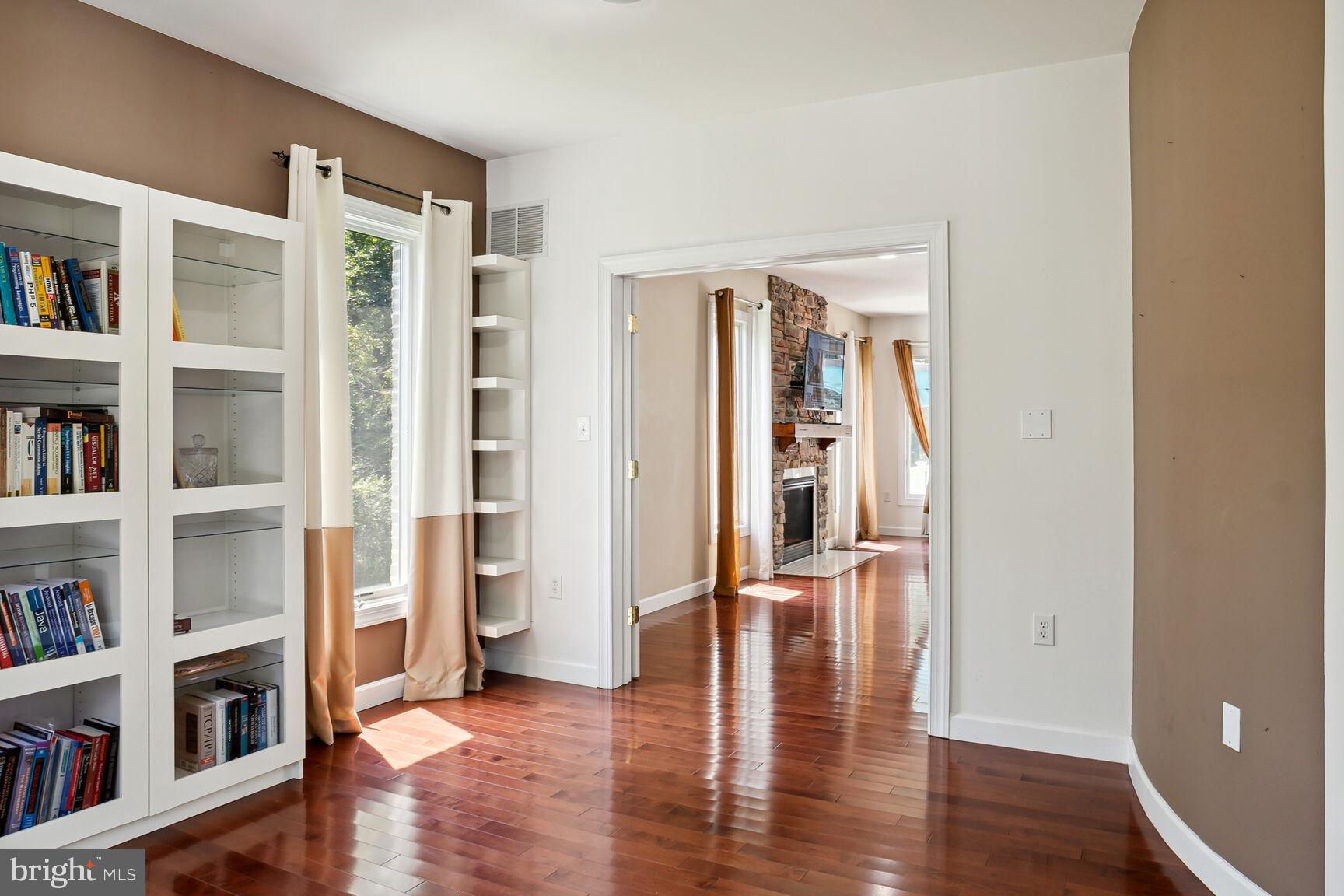CEDAR FARMS - Residential