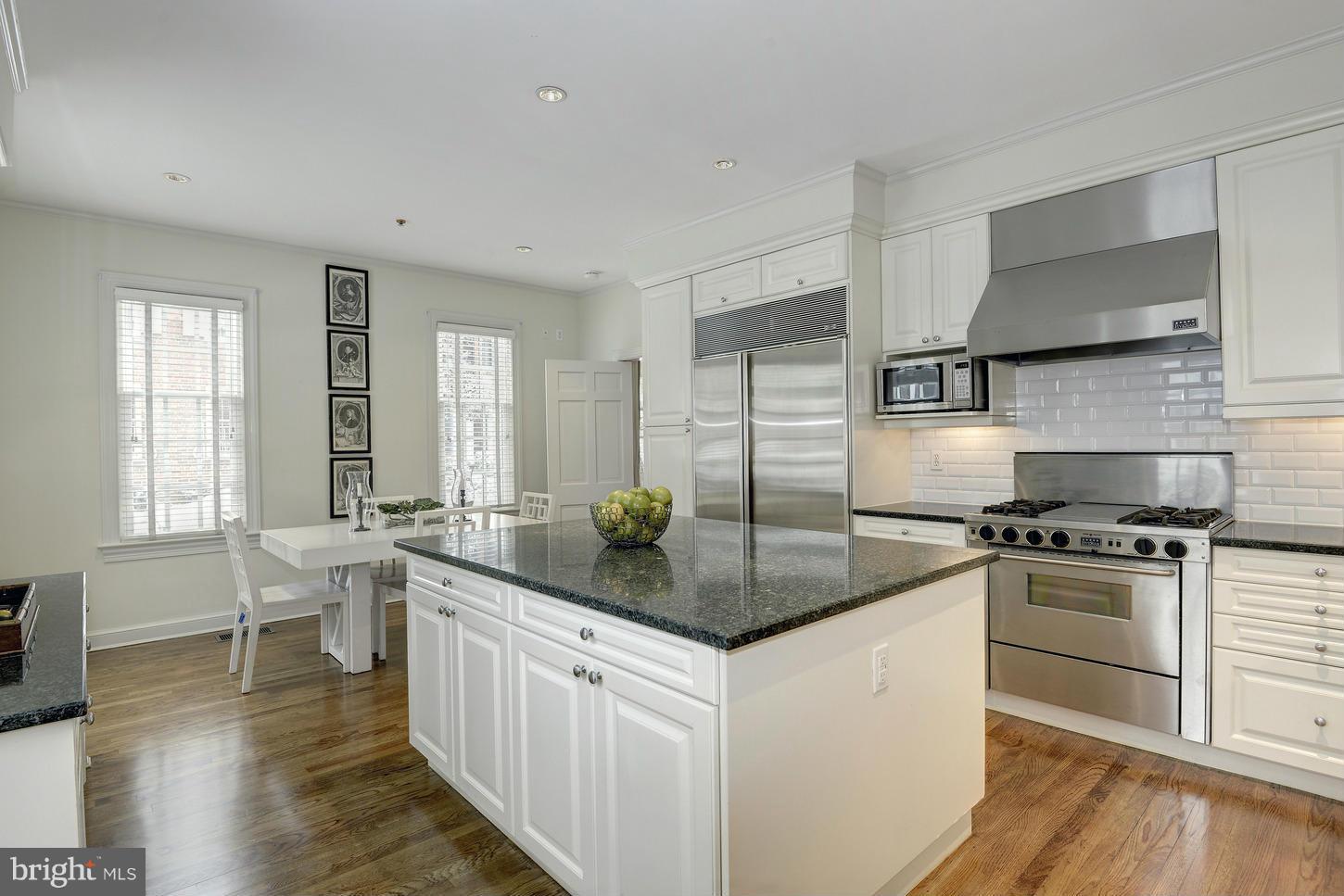GEORGETOWN - Residential