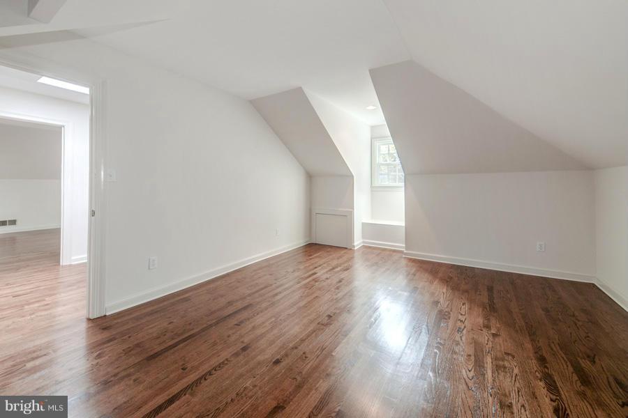 GEORGETOWN - Residential
