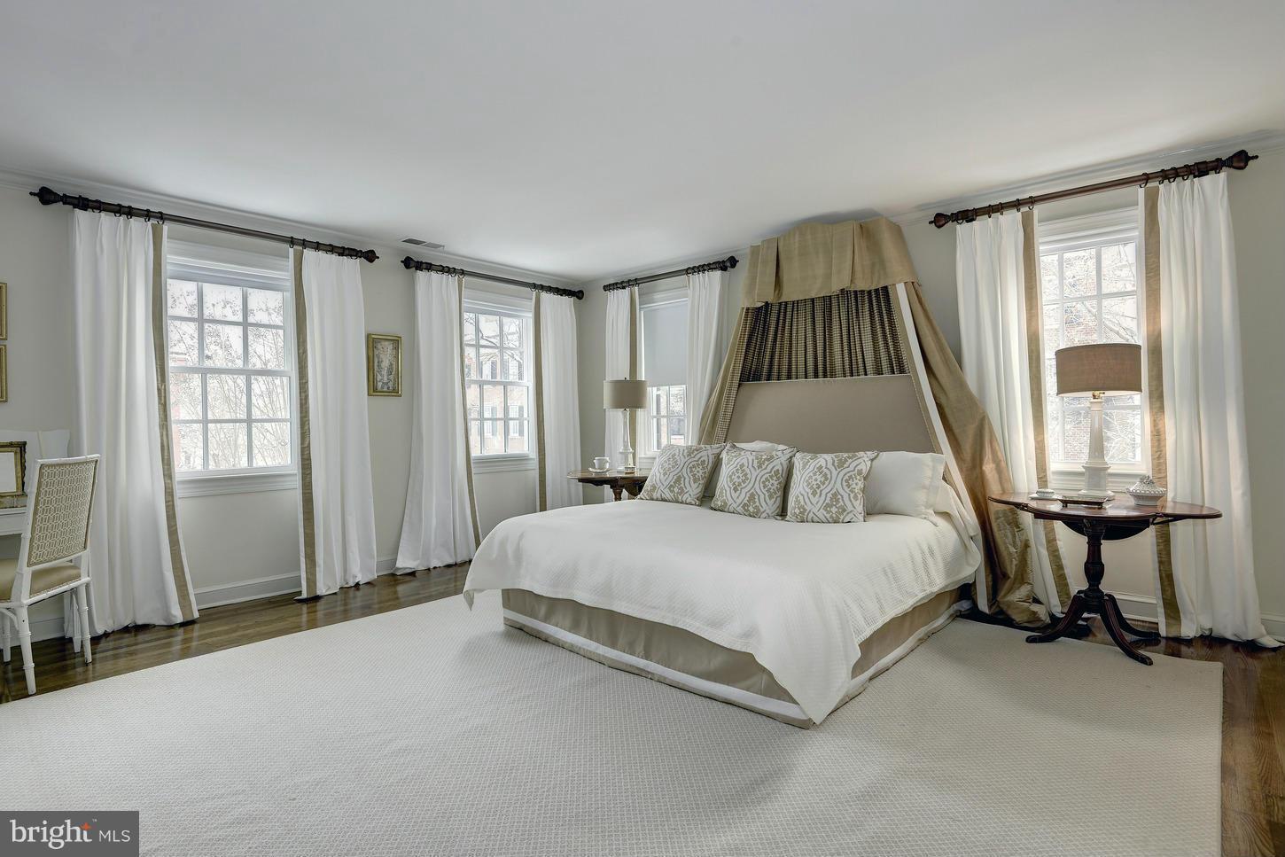 GEORGETOWN - Residential