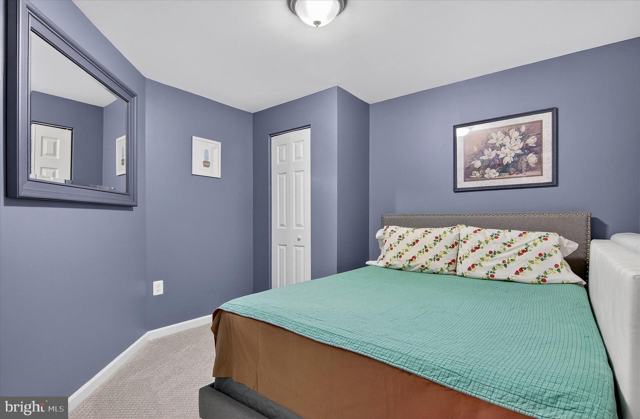 CEDAR LAWN - Residential
