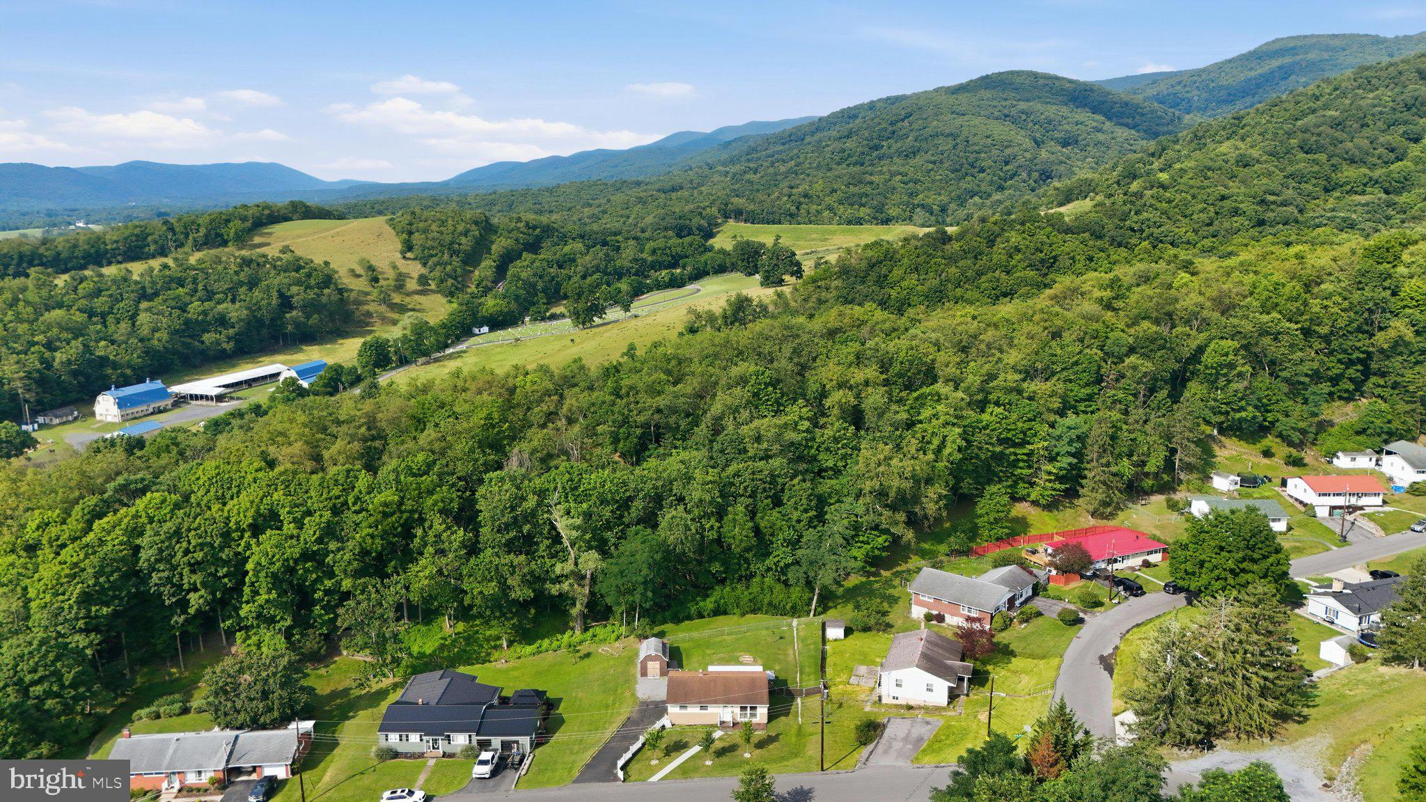 OLD ORCHARD - Residential