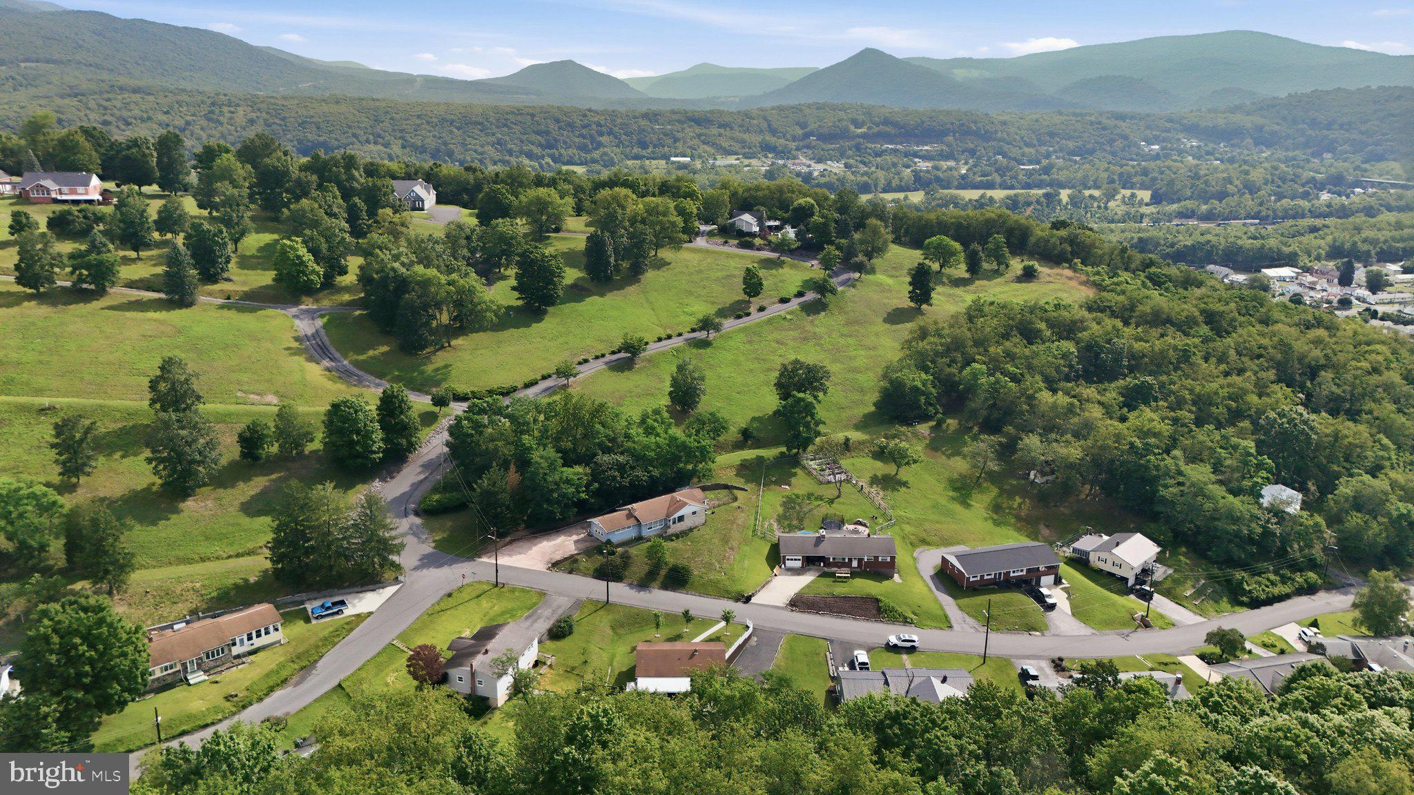 OLD ORCHARD - Residential