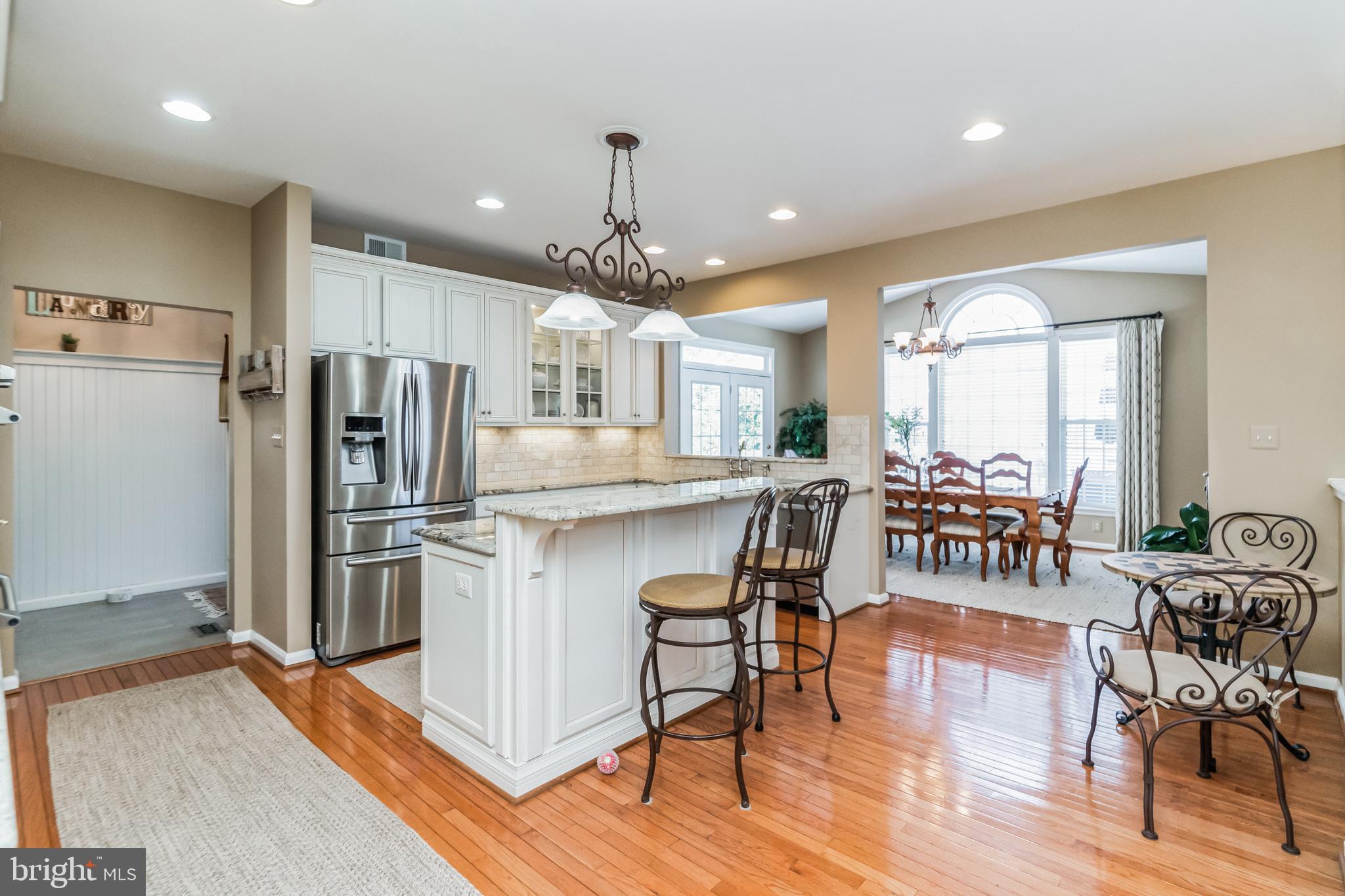 BELMONT BLUFF - Residential