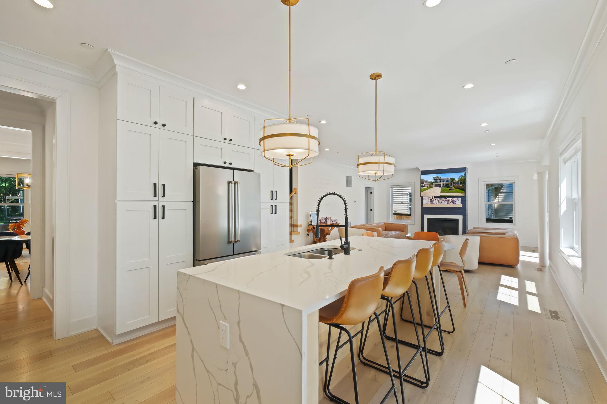 GEORGETOWN VILLAGE - Residential