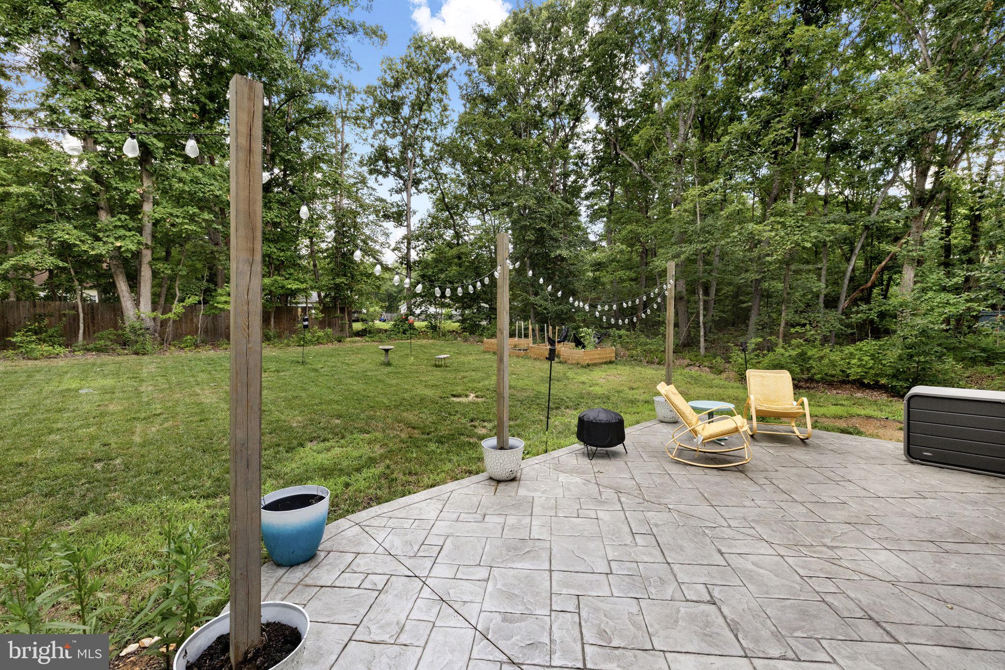 LAKE WILDERNESS - Residential