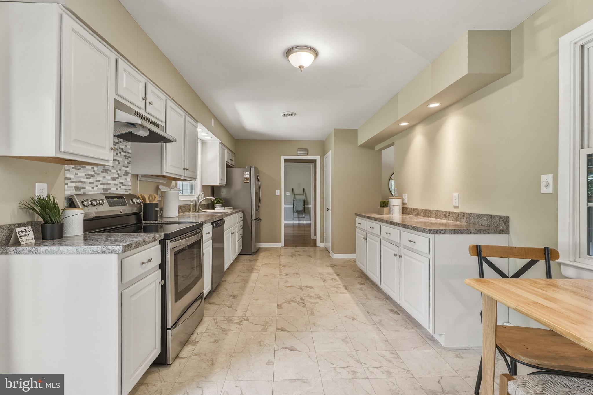 VALLEY GARTH - Residential