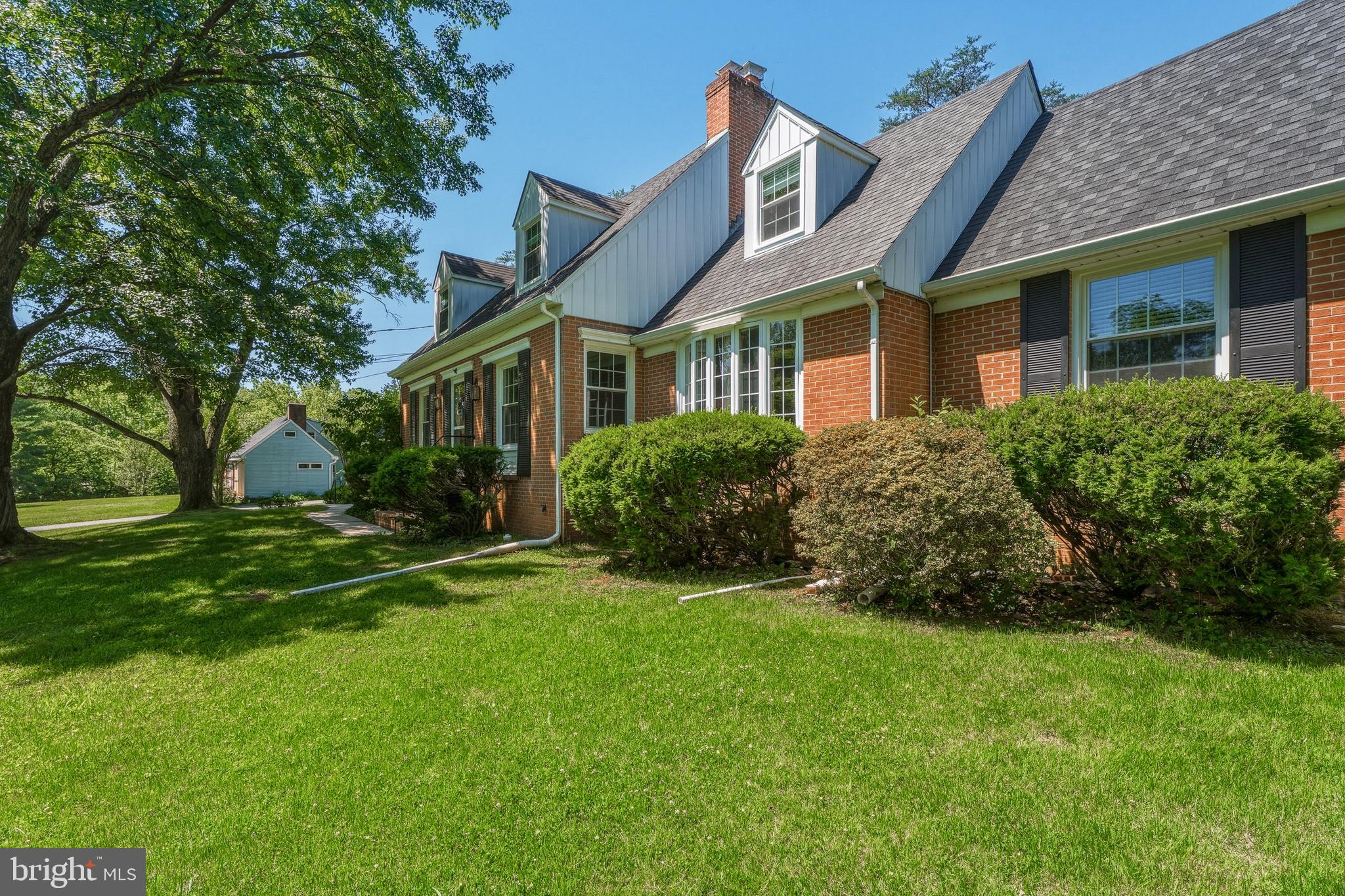 VALLEY GARTH - Residential