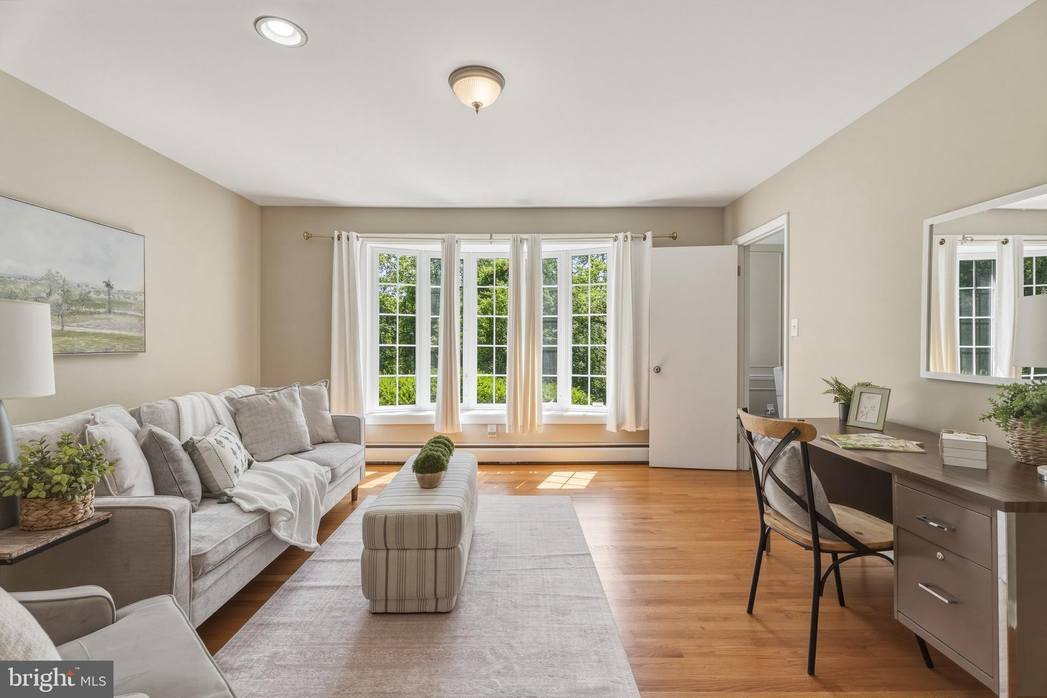 VALLEY GARTH - Residential