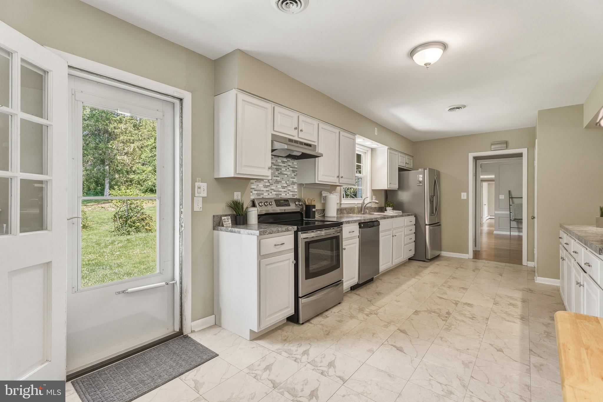 VALLEY GARTH - Residential