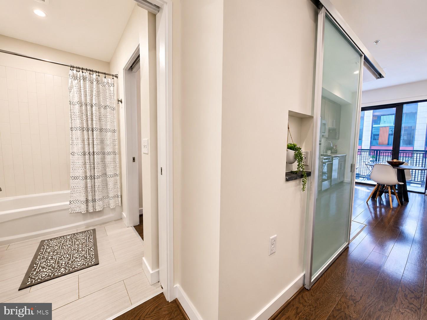 DOWNTOWN SILVER SPRING - Residential