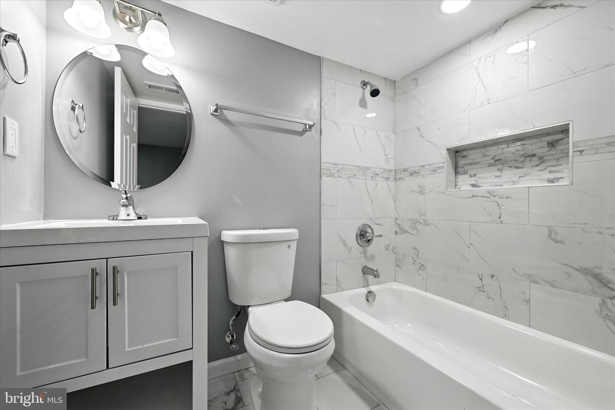 MEDFIELD - Residential