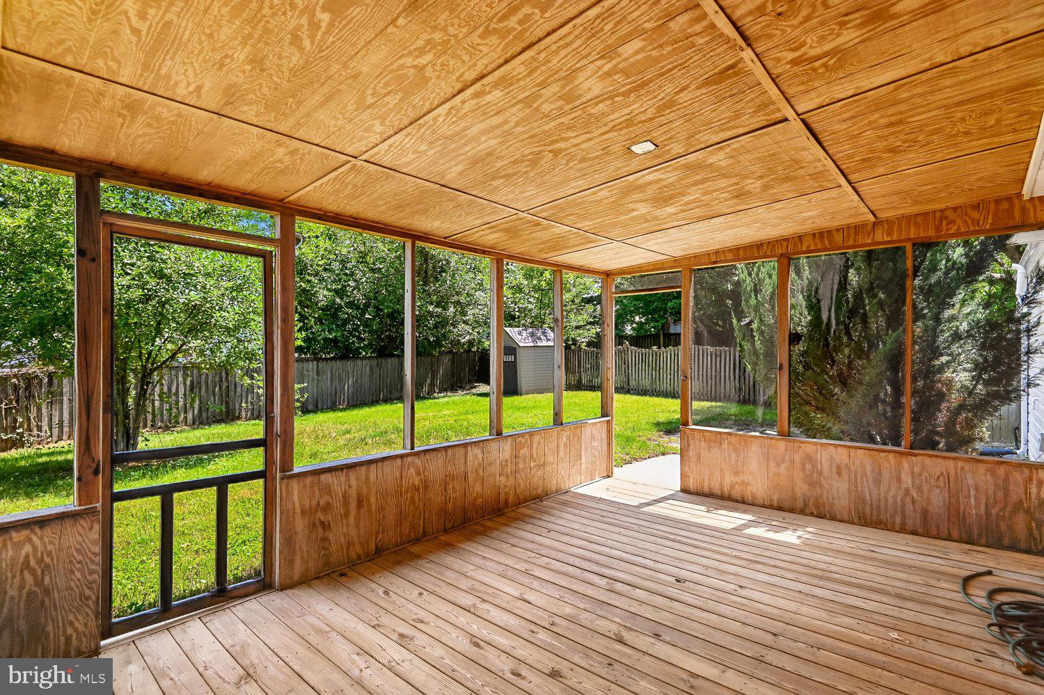 MAPLE RIDGE - Residential