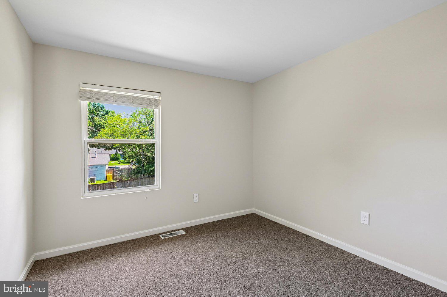 MAPLE RIDGE - Residential