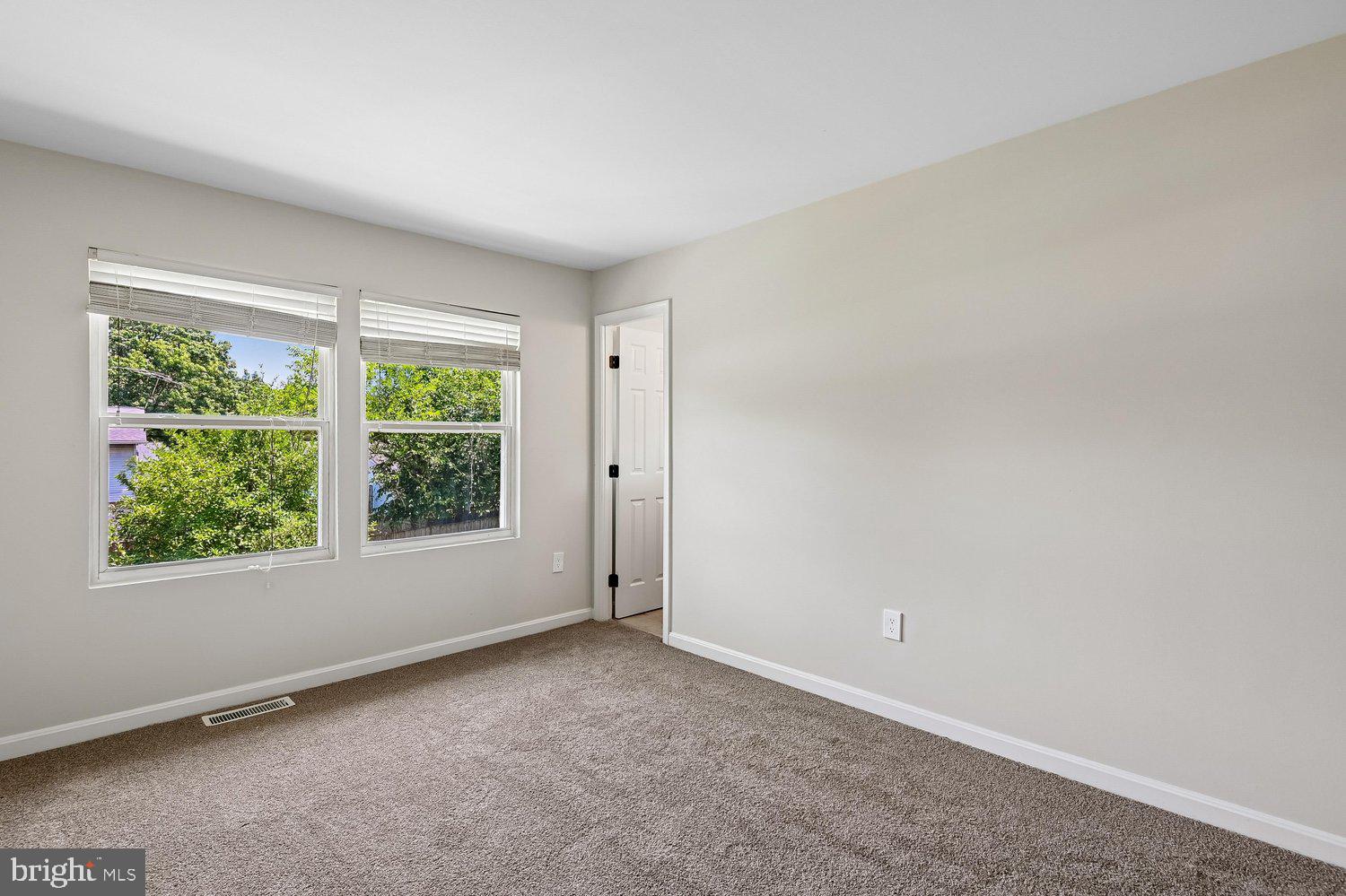 MAPLE RIDGE - Residential