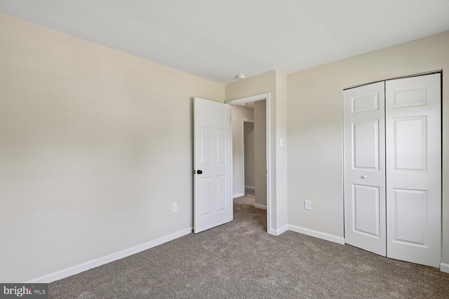 MAPLE RIDGE - Residential
