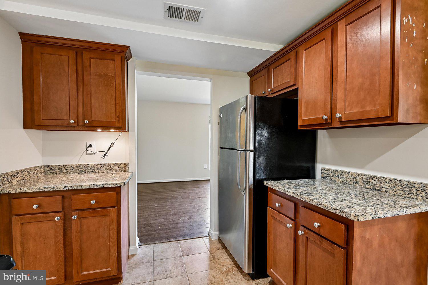 MAPLE RIDGE - Residential