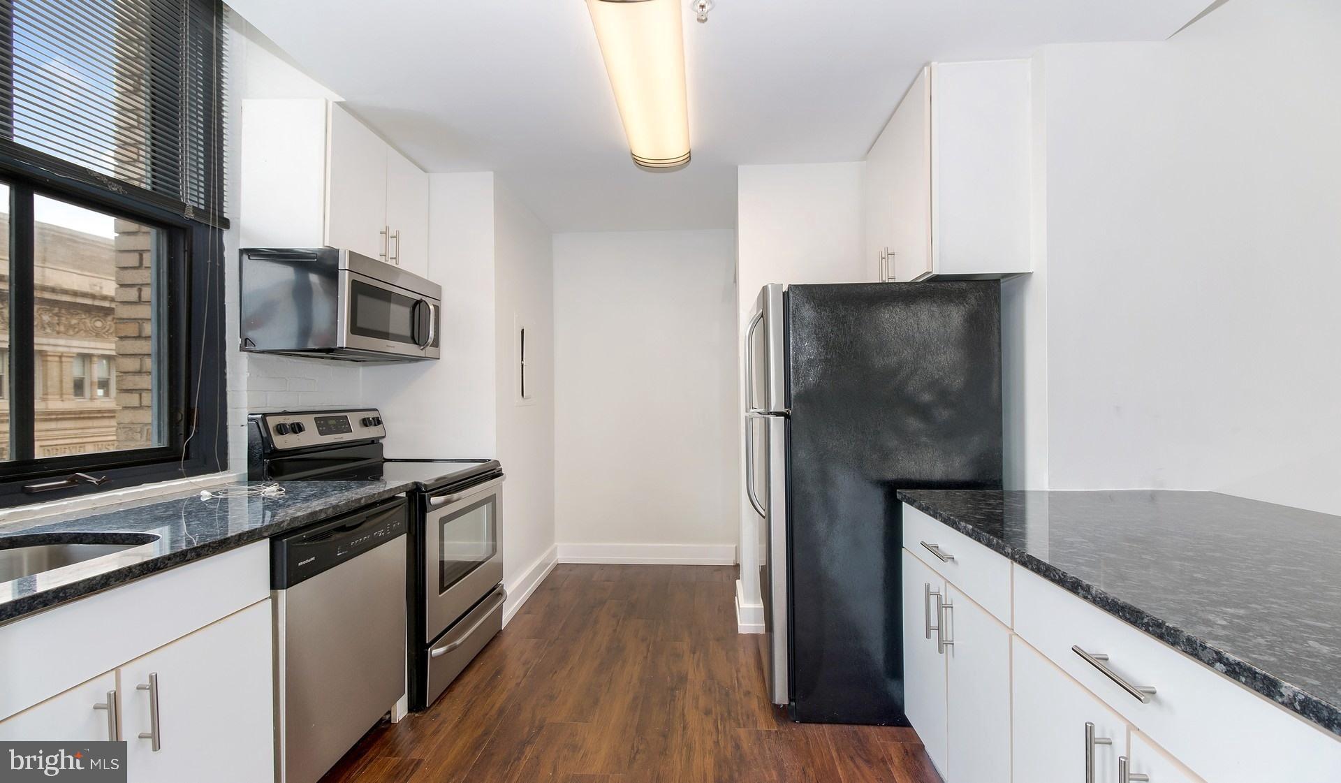 PHILADELPHIA - Residential Lease
