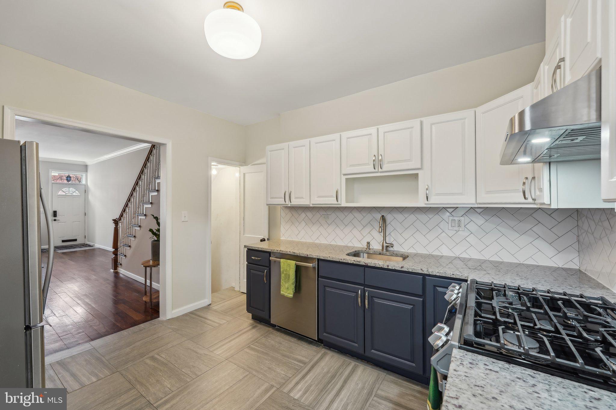 POINT BREEZE - Residential