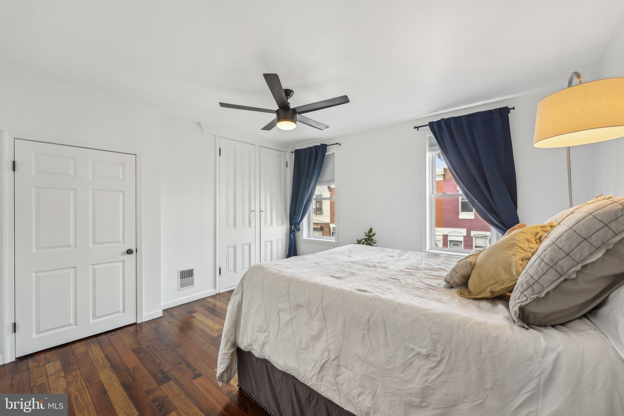 POINT BREEZE - Residential