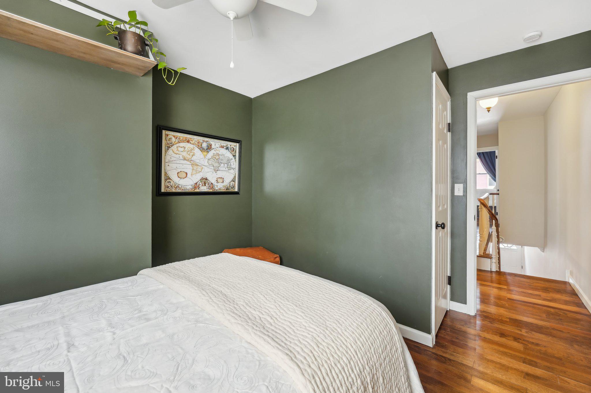 POINT BREEZE - Residential