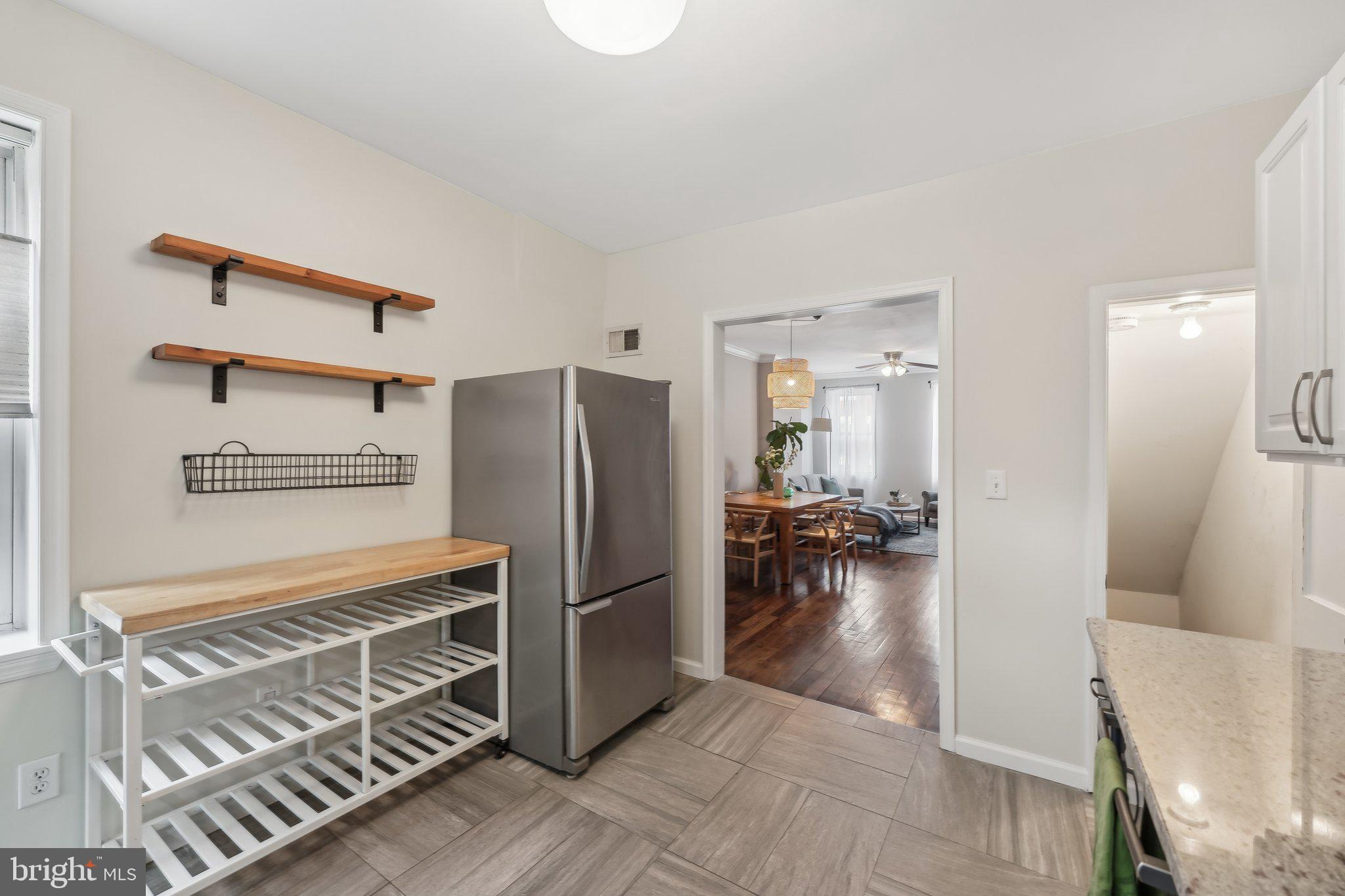 POINT BREEZE - Residential