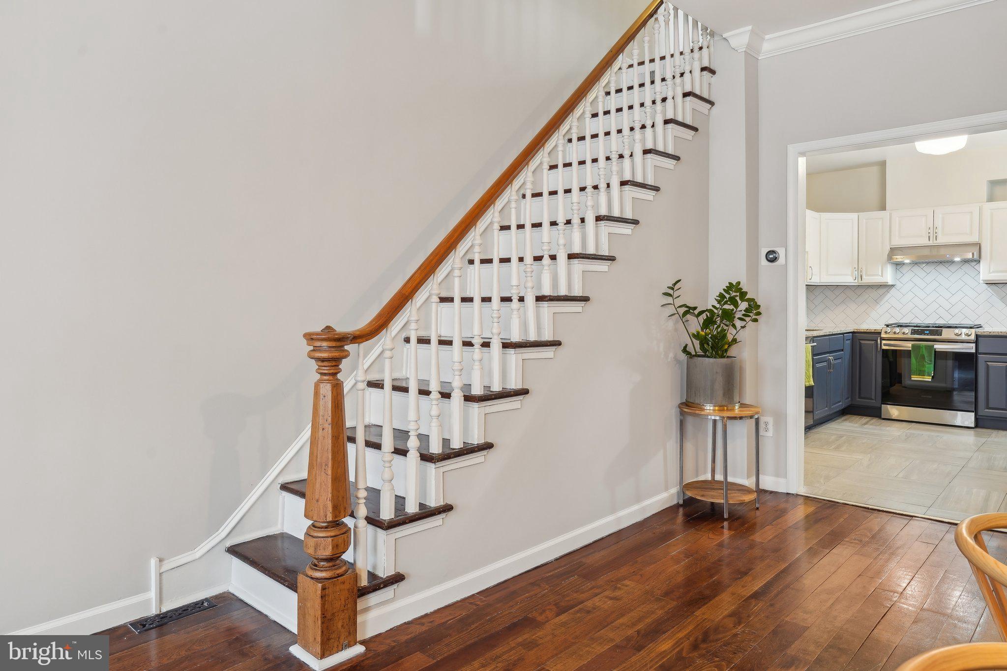 POINT BREEZE - Residential
