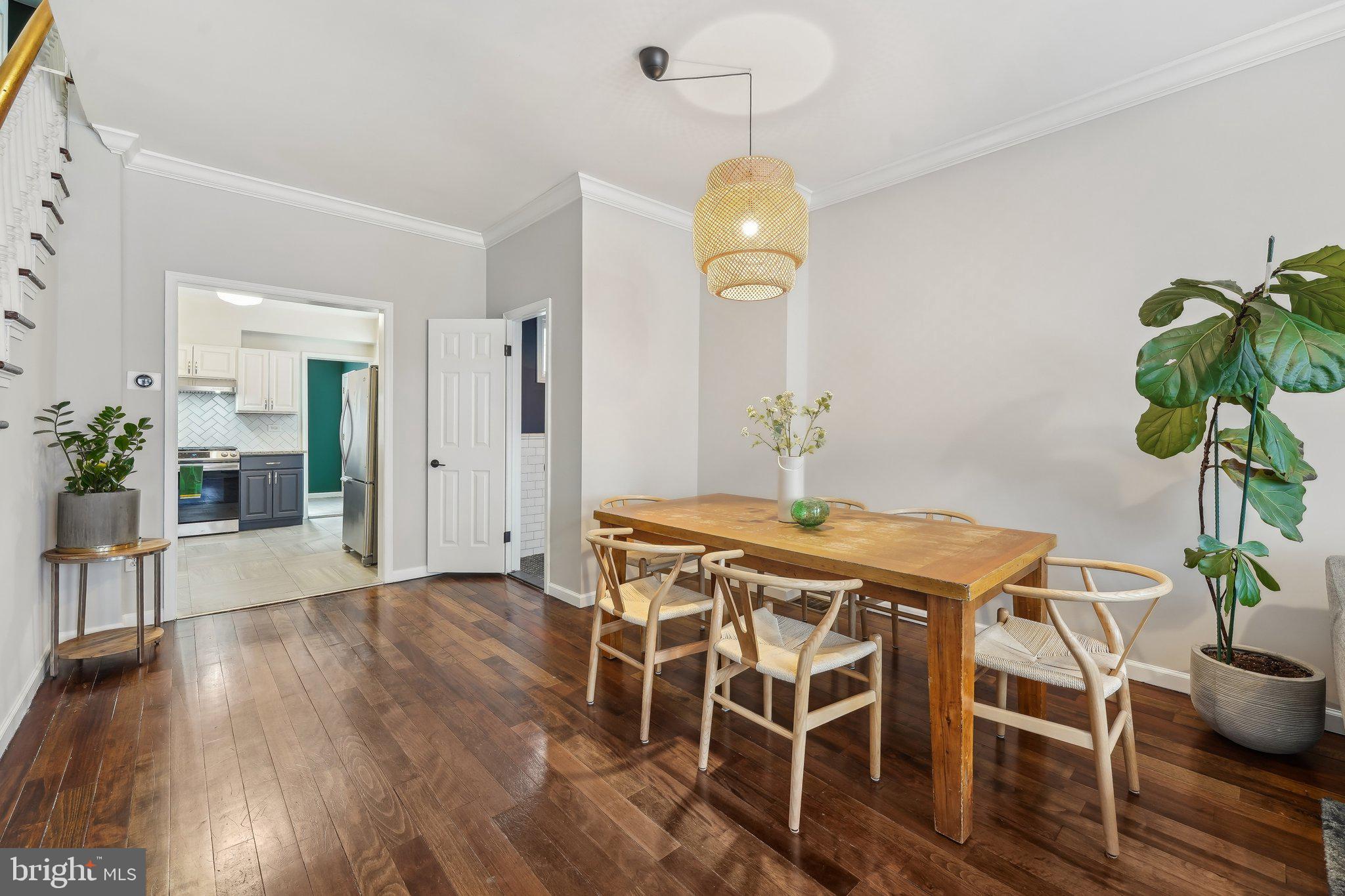 POINT BREEZE - Residential