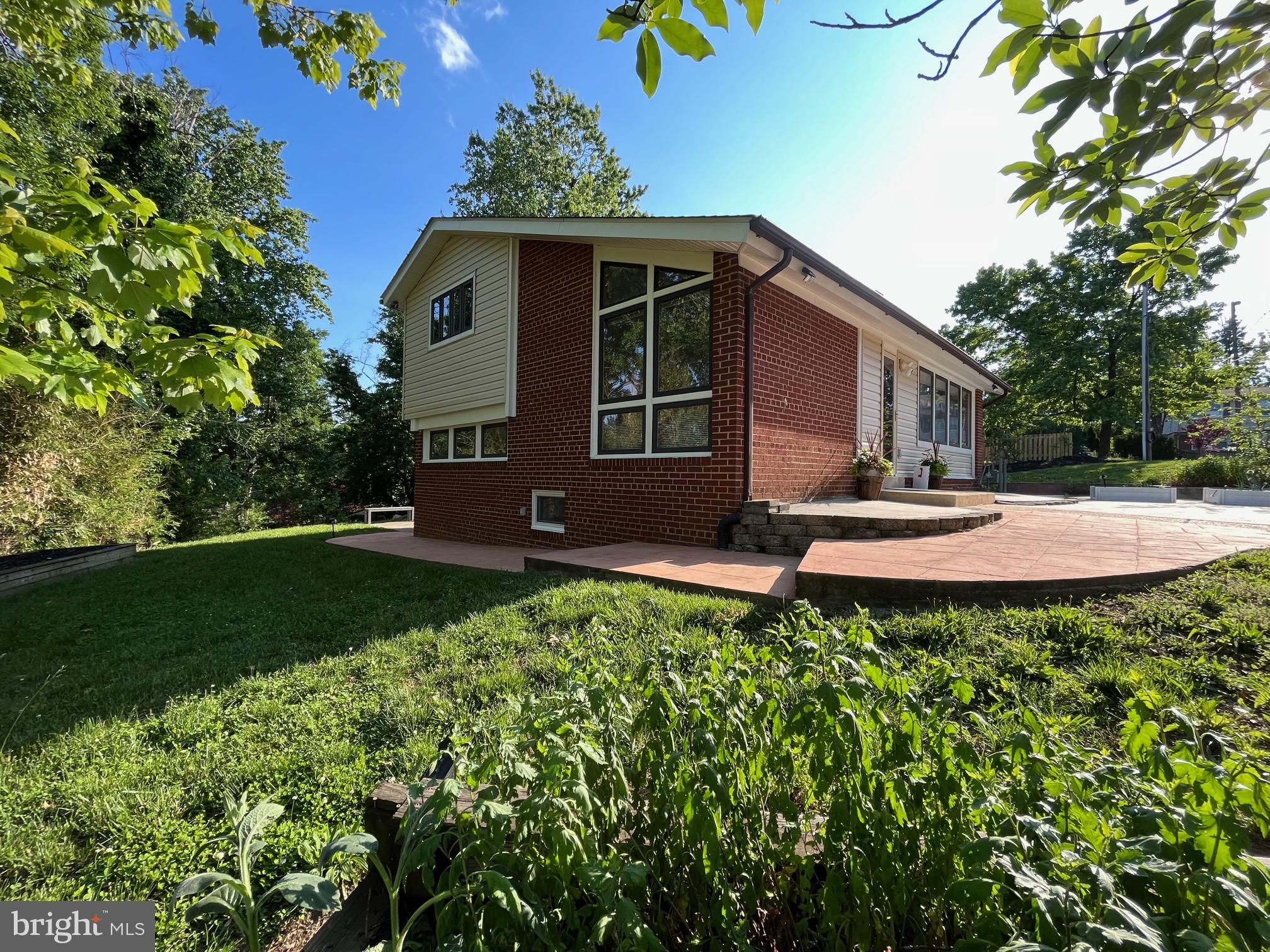BREN MAR PARK - Residential