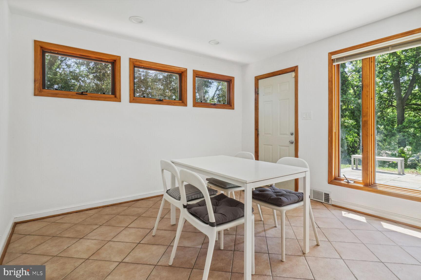 BREN MAR PARK - Residential