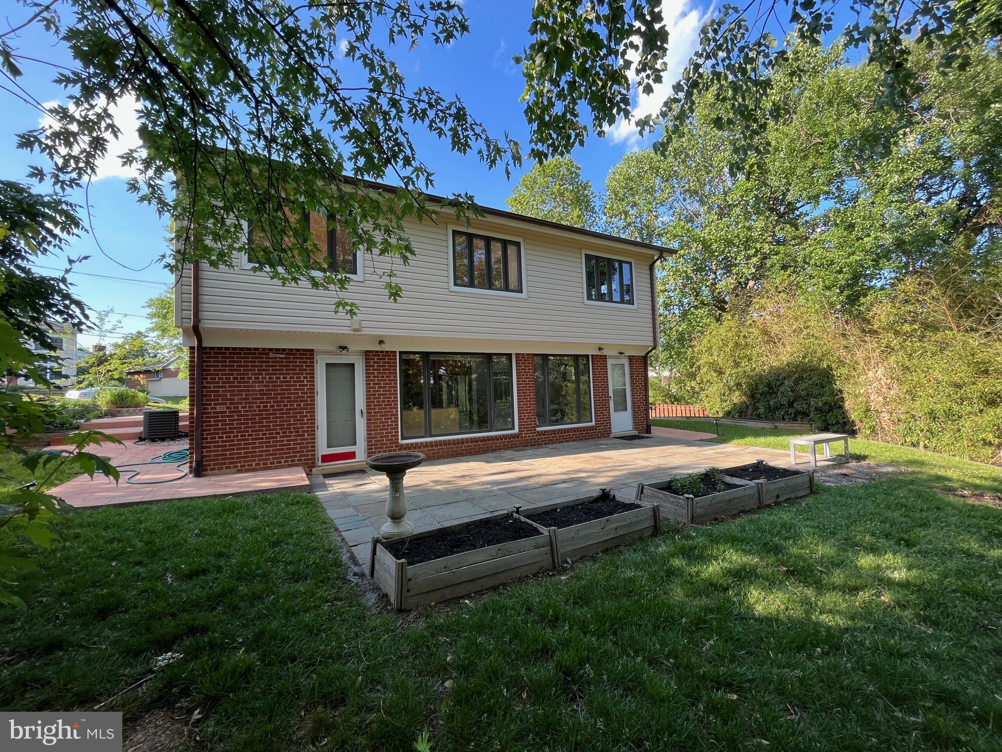 BREN MAR PARK - Residential