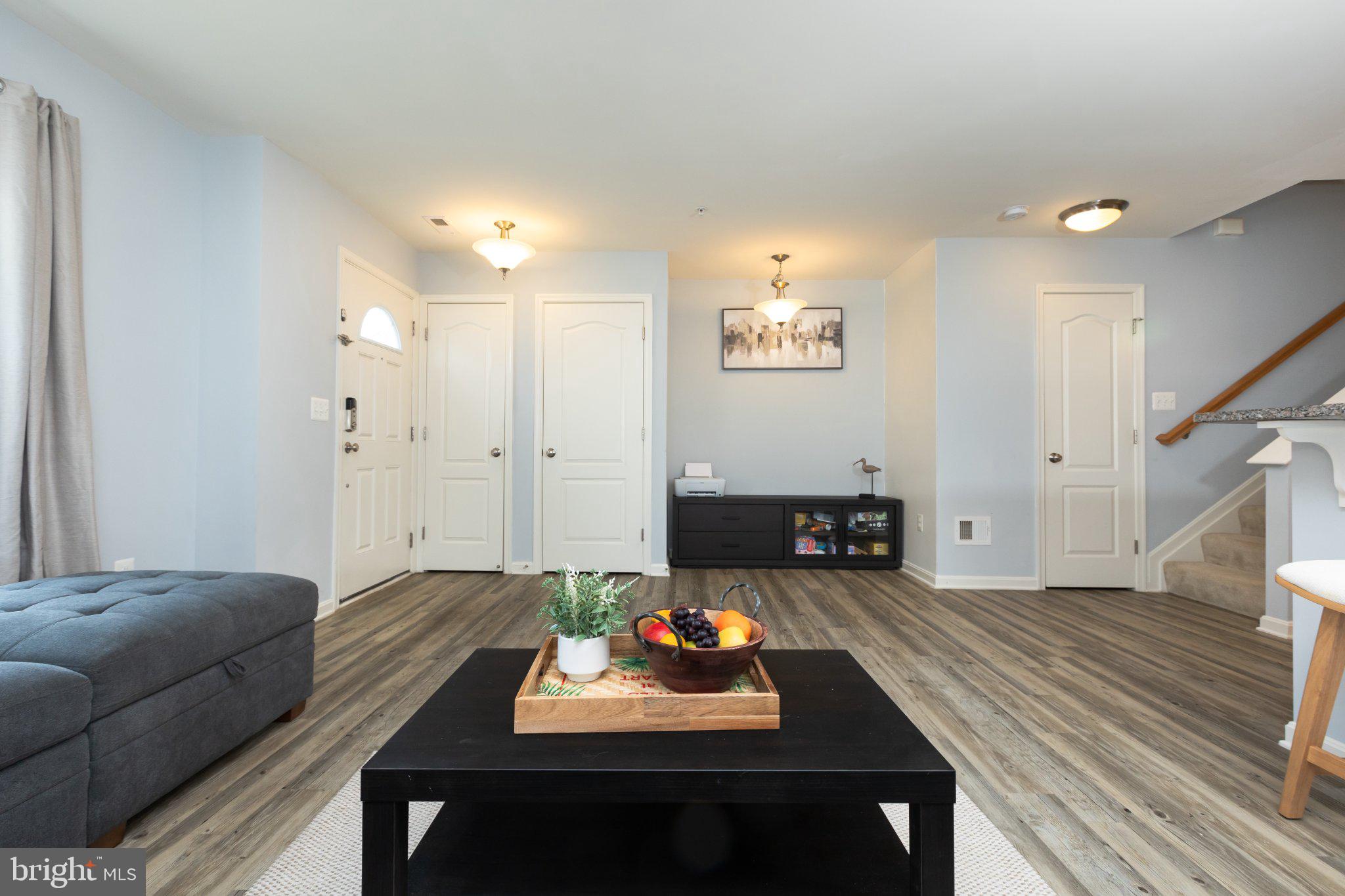 RESERVOIR RIDGE - Residential