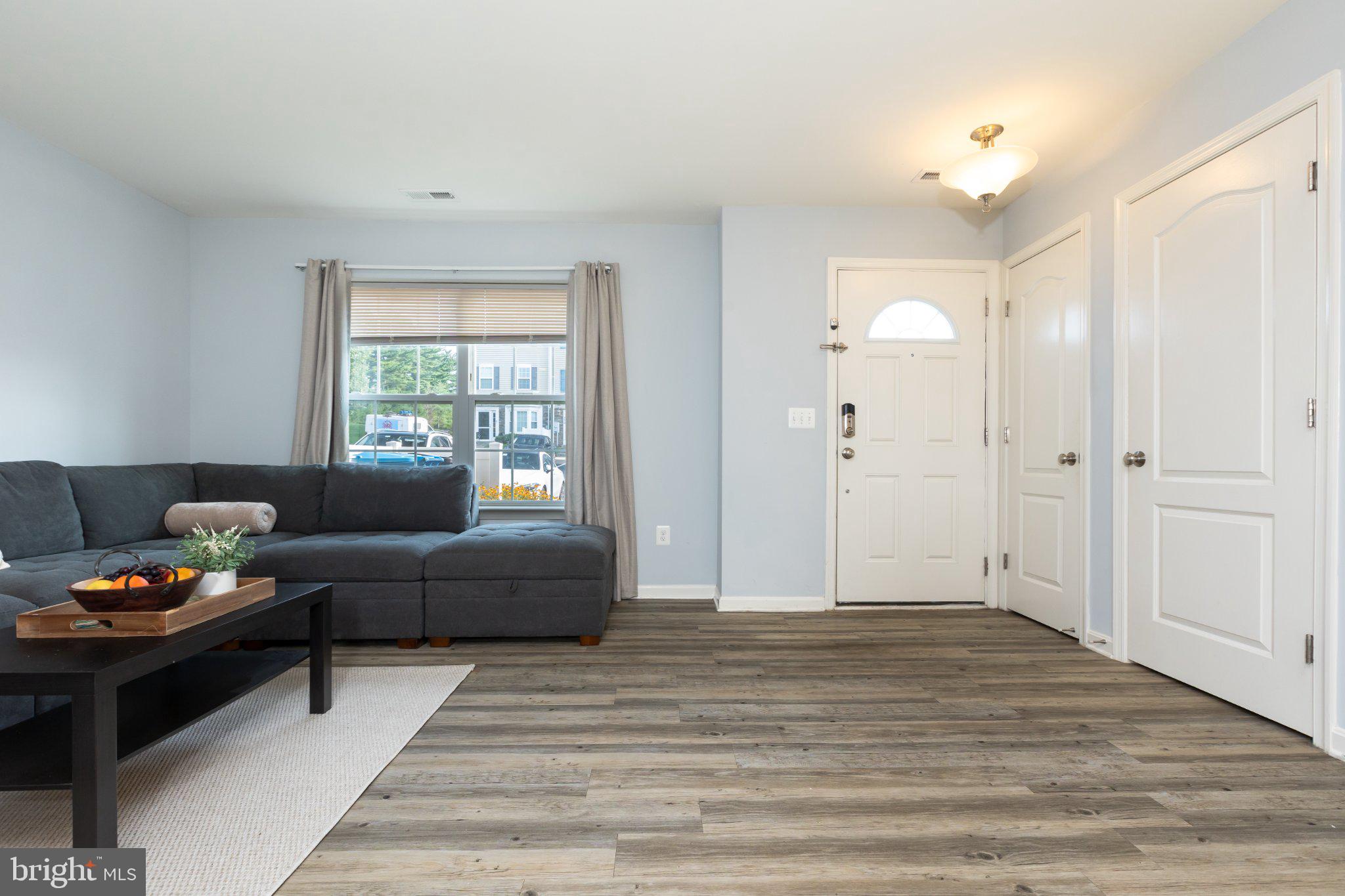 RESERVOIR RIDGE - Residential