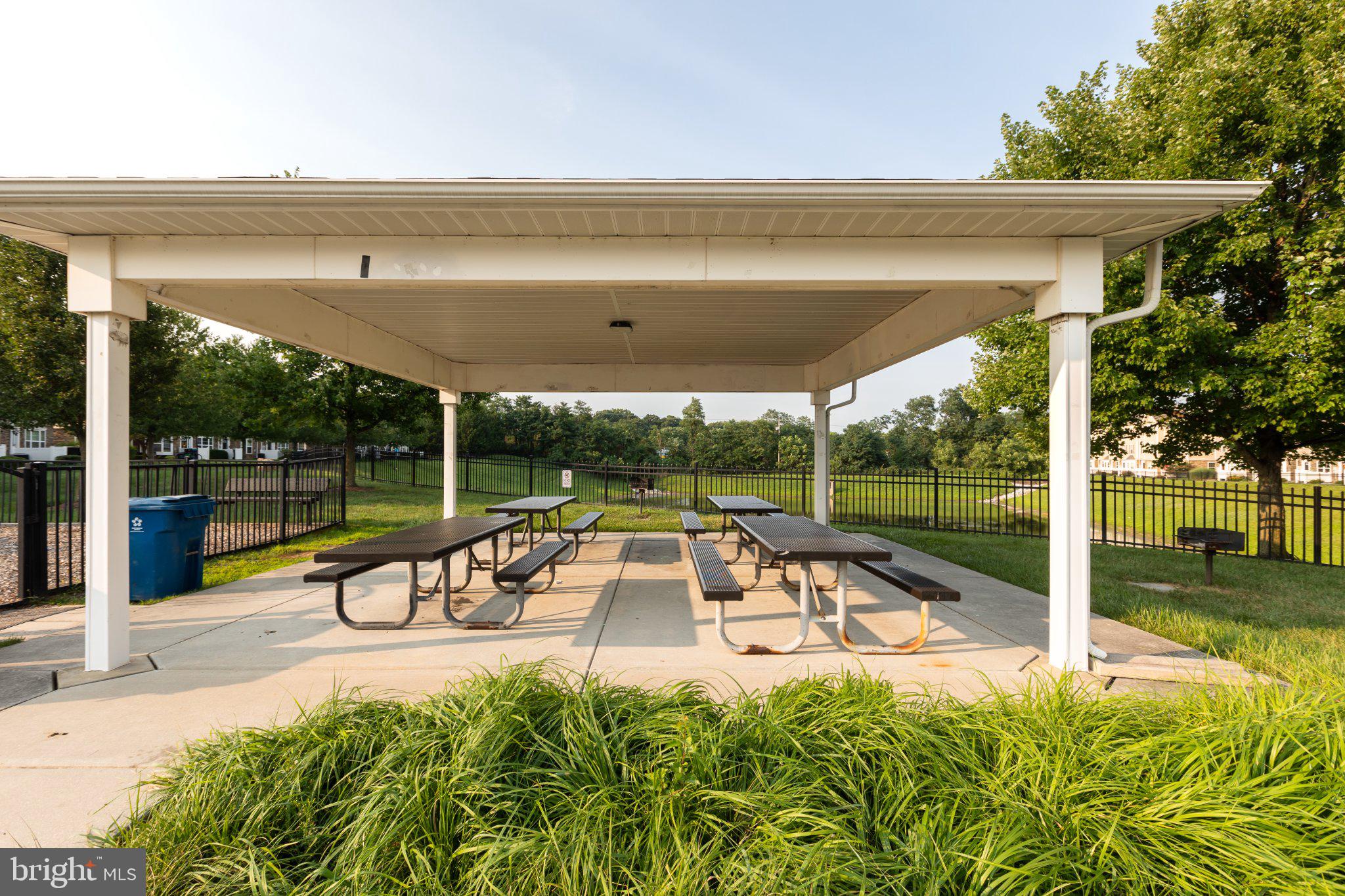RESERVOIR RIDGE - Residential