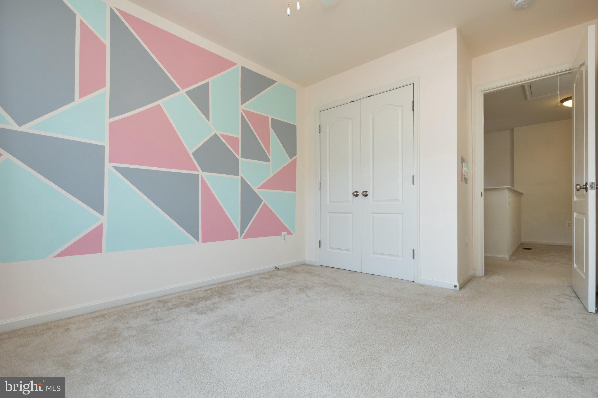 RESERVOIR RIDGE - Residential