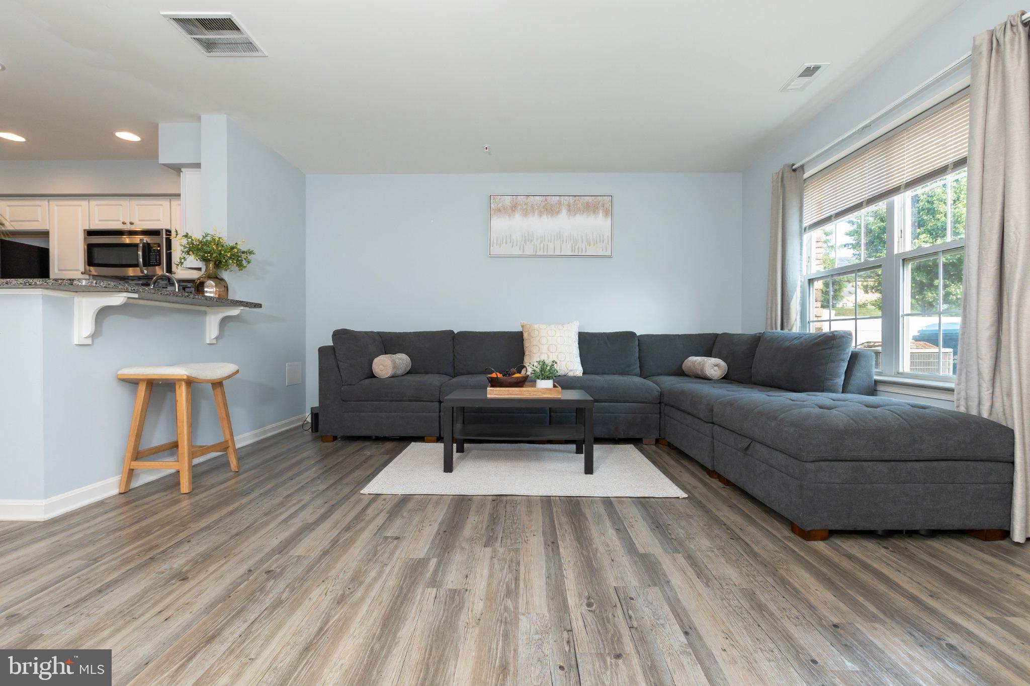 RESERVOIR RIDGE - Residential