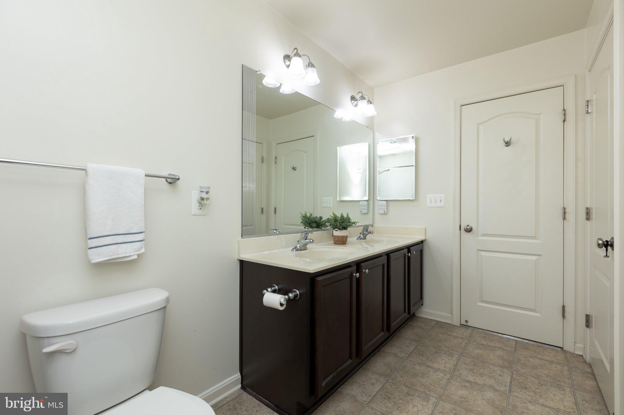 RESERVOIR RIDGE - Residential