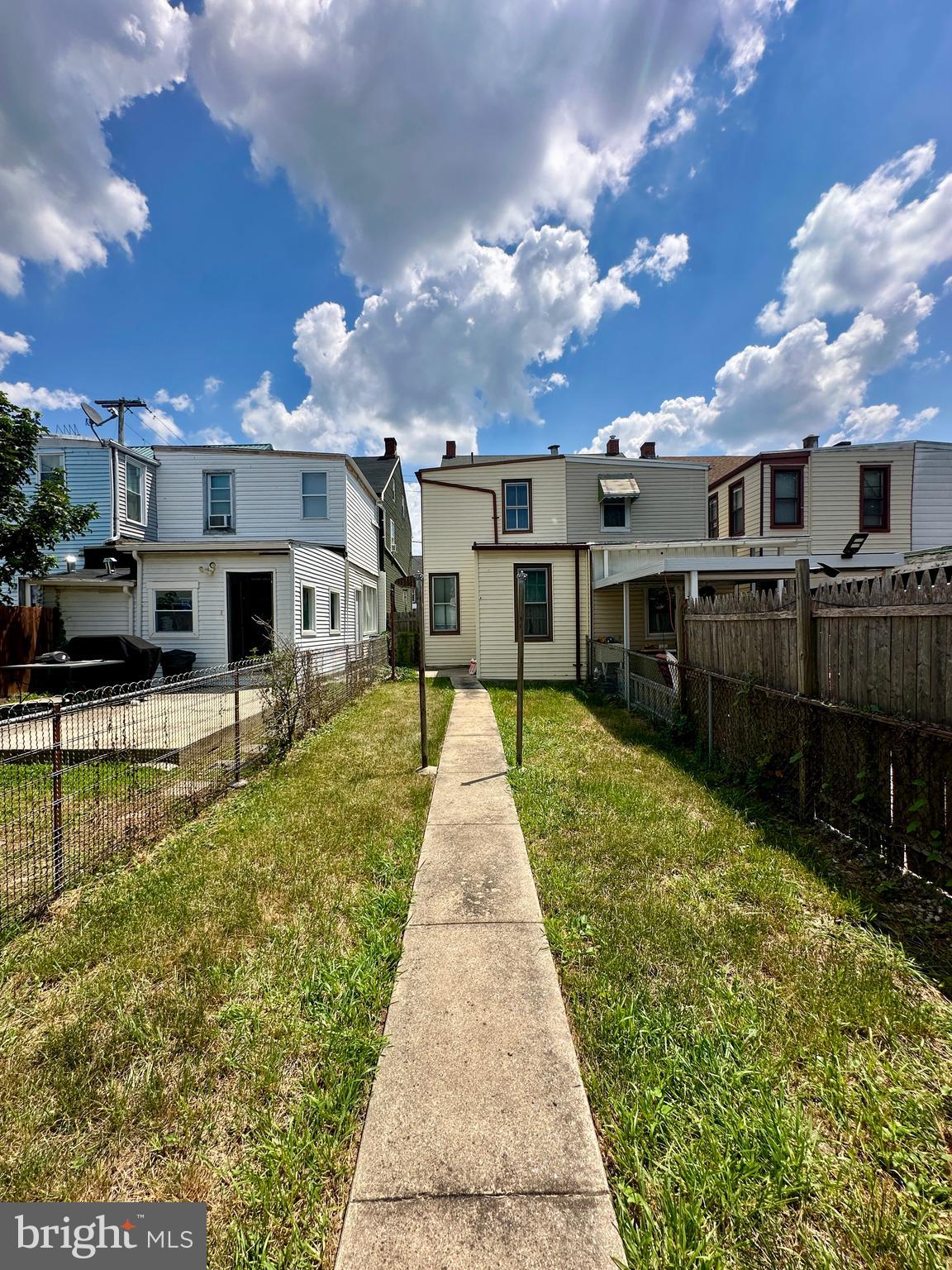 LEBANON CITY - Residential
