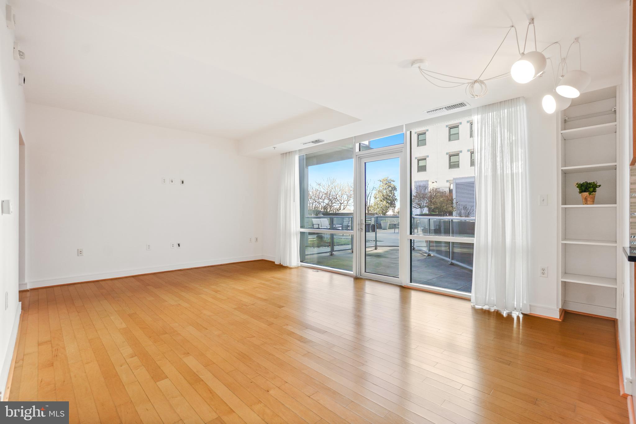 ADAGIO - Residential Lease
