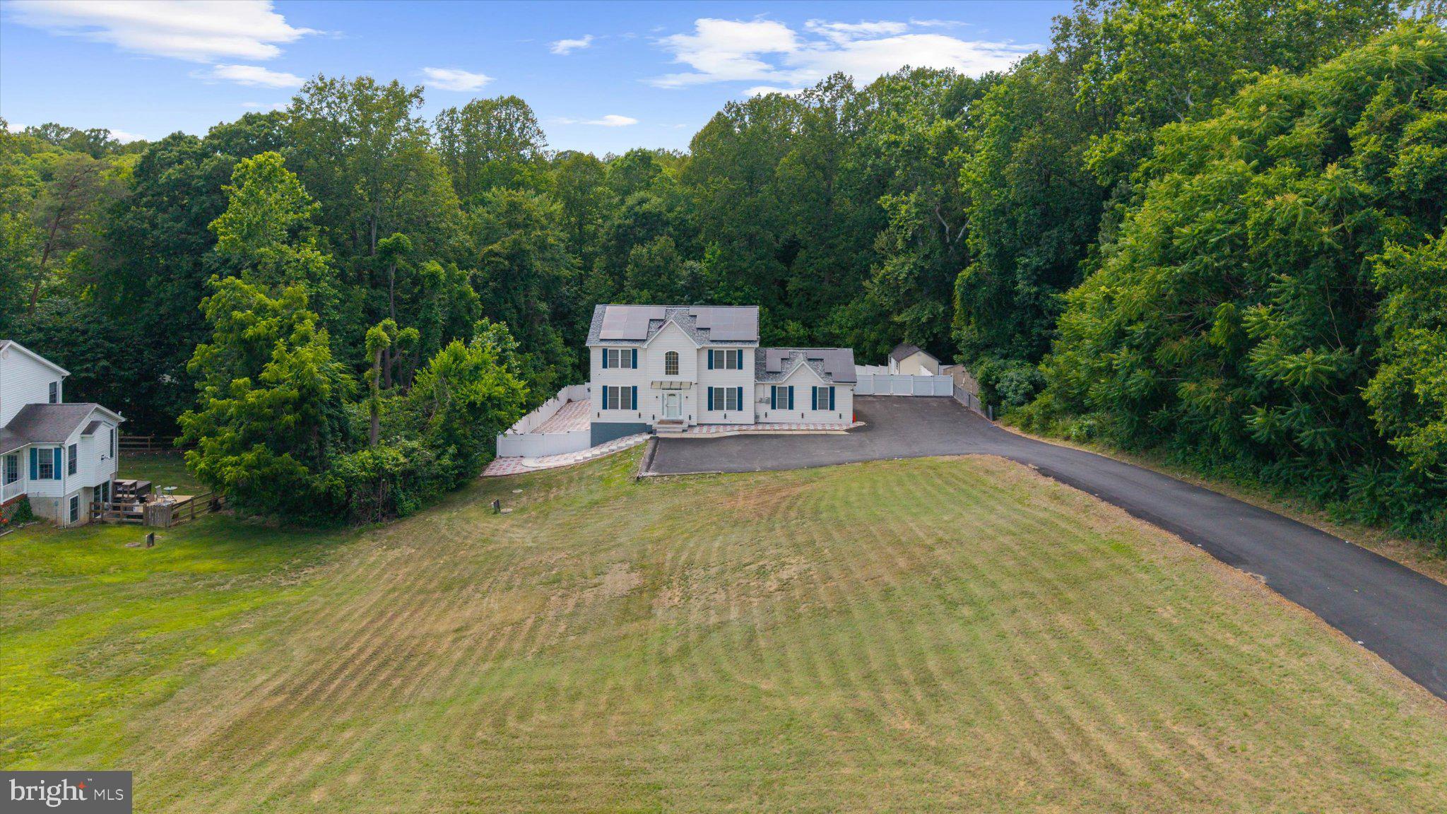 FOX FIELD - Residential