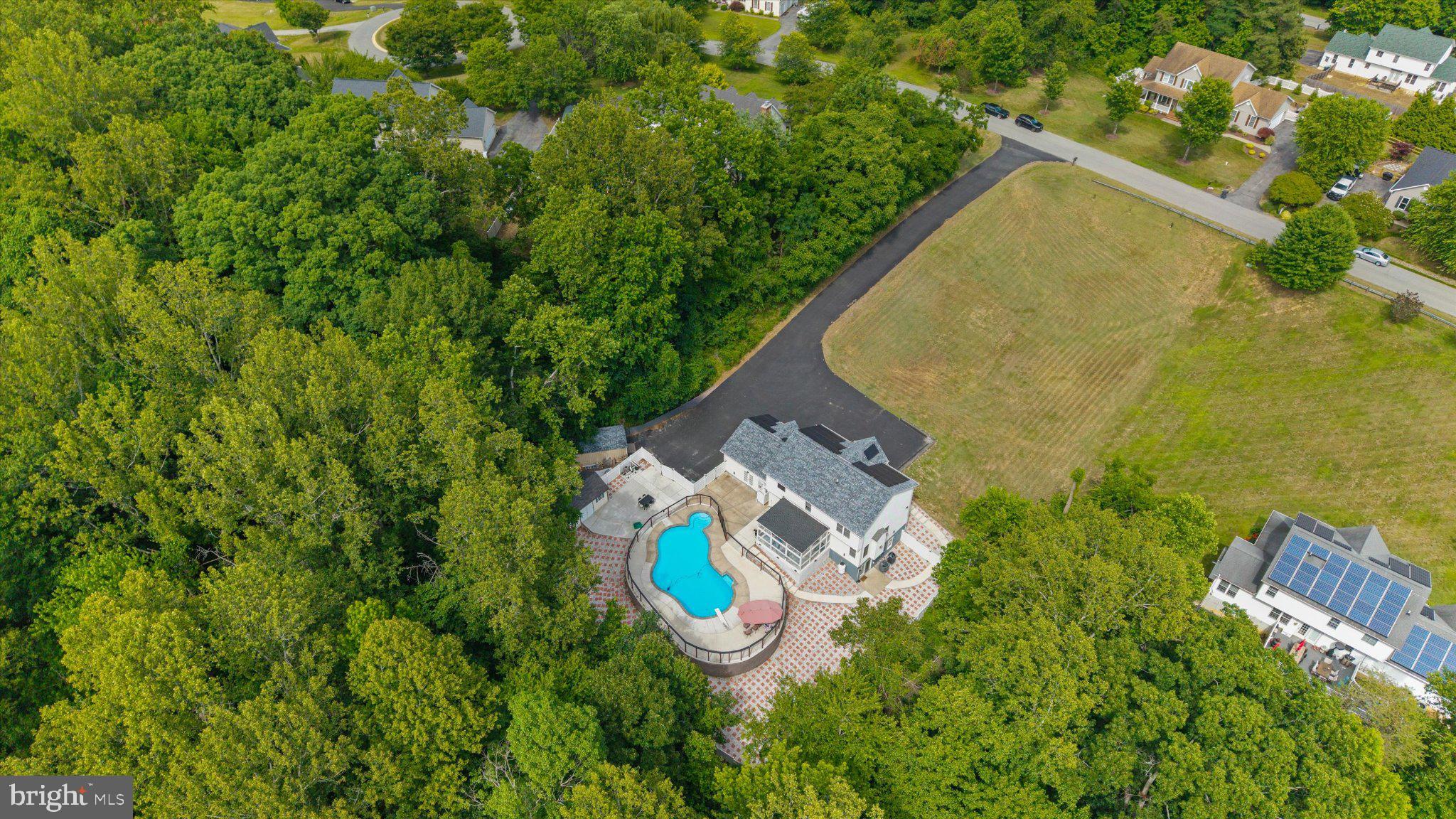 FOX FIELD - Residential