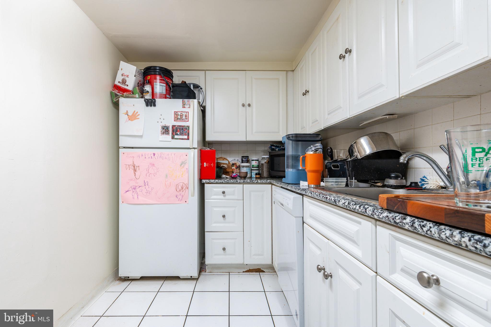WASHINGTON SQ WEST - Commercial Sale