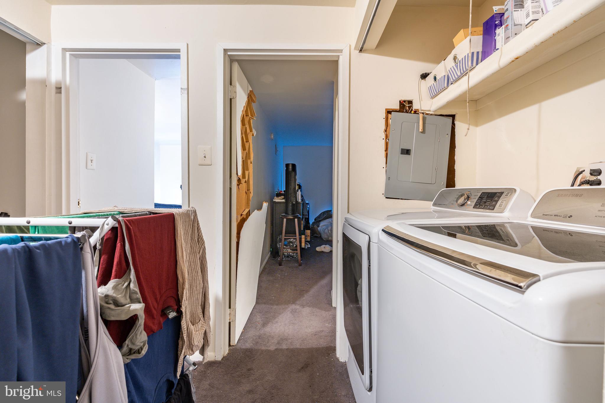 WASHINGTON SQ WEST - Commercial Sale