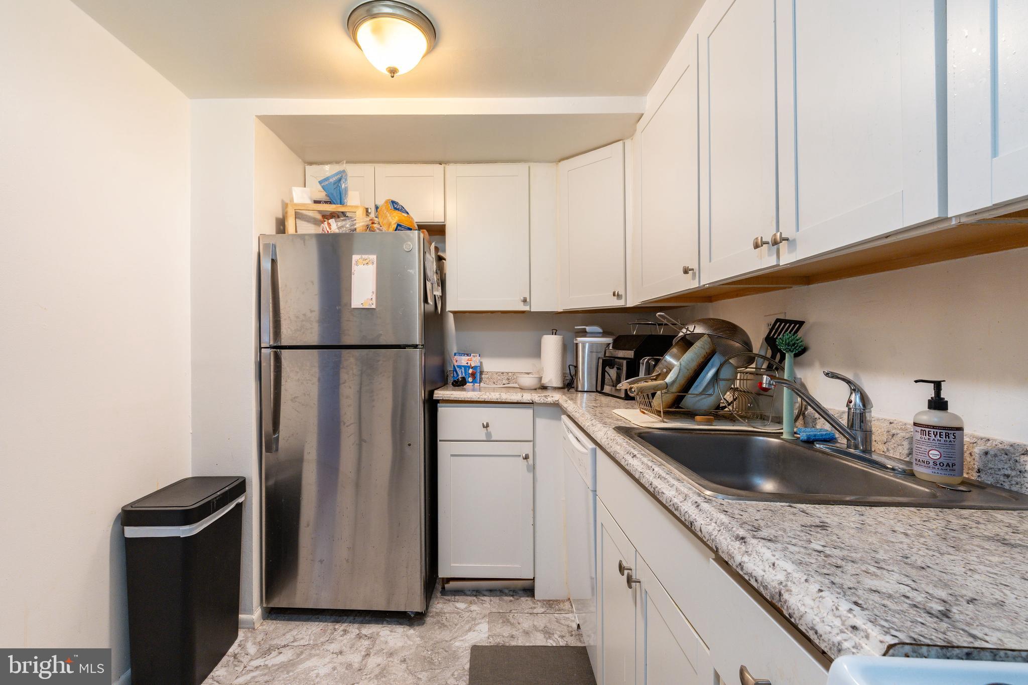 WASHINGTON SQ WEST - Commercial Sale