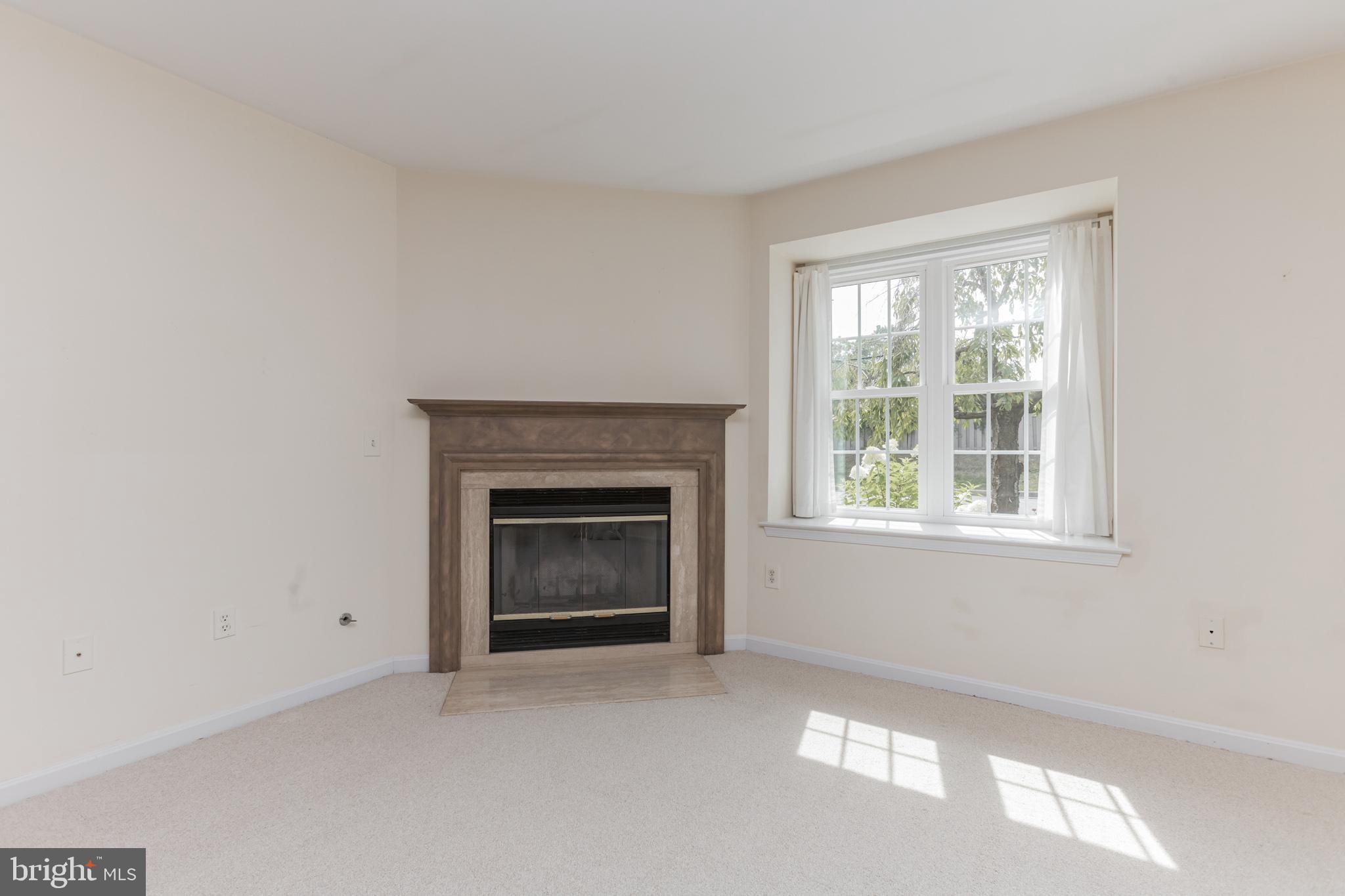 WATERFORD - Residential