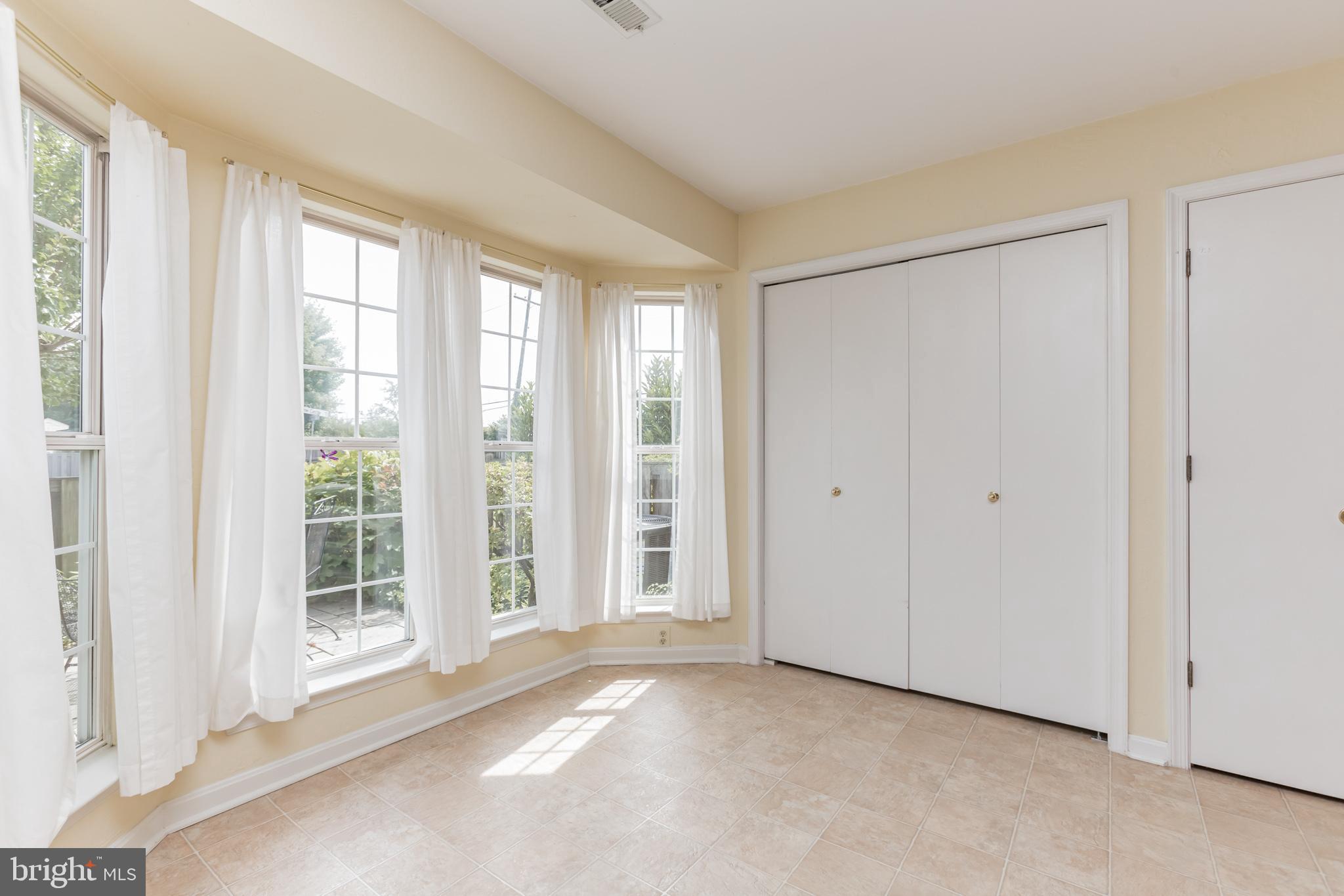 WATERFORD - Residential